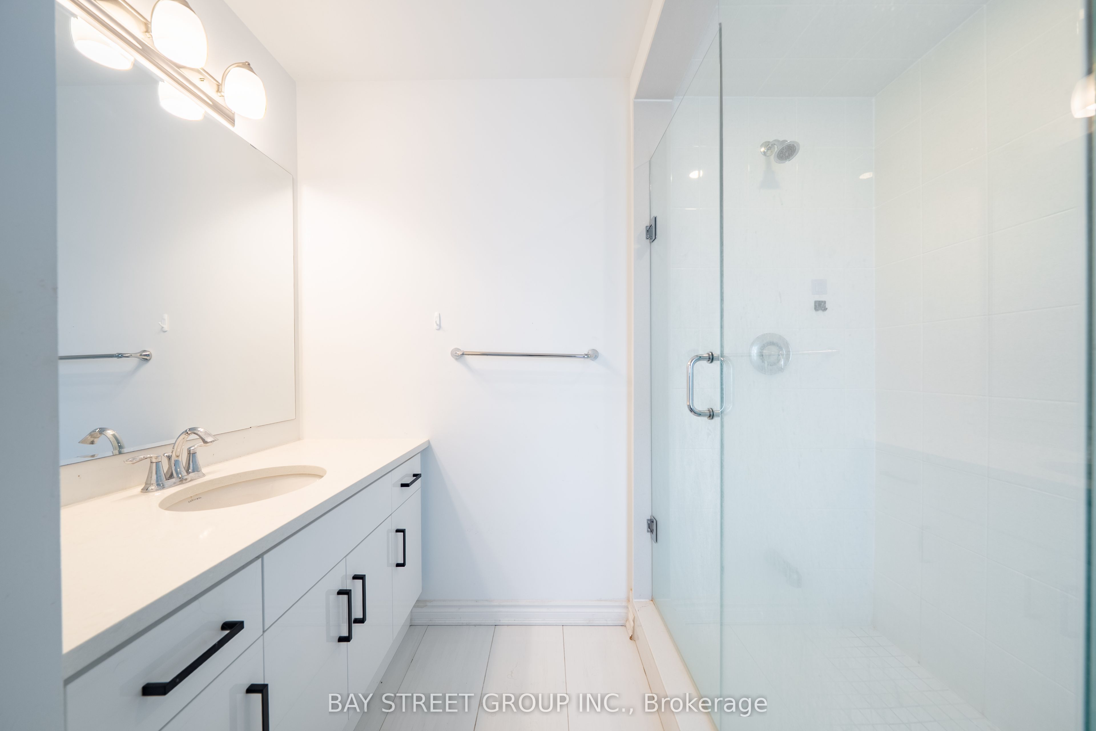 1399 Shevchenko Boulevard Property Photo 29