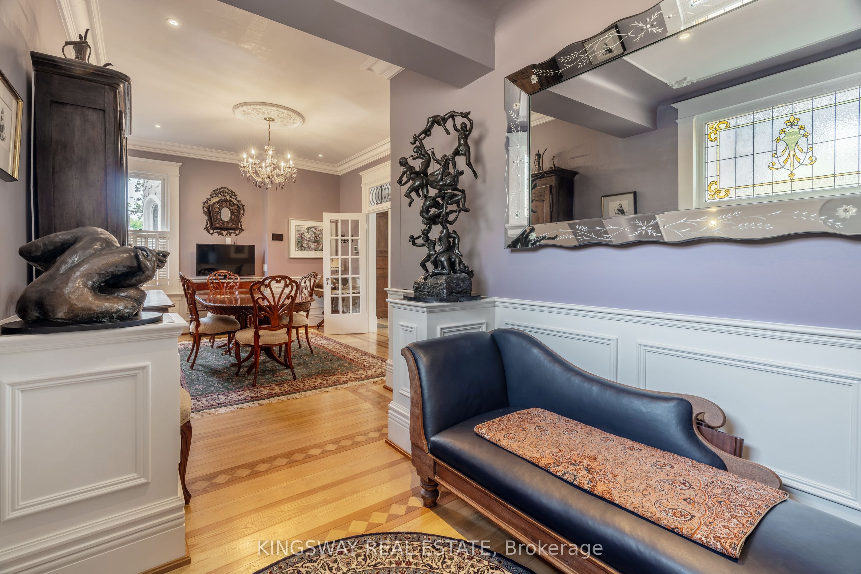 166 High Park Avenue Property Photo 6