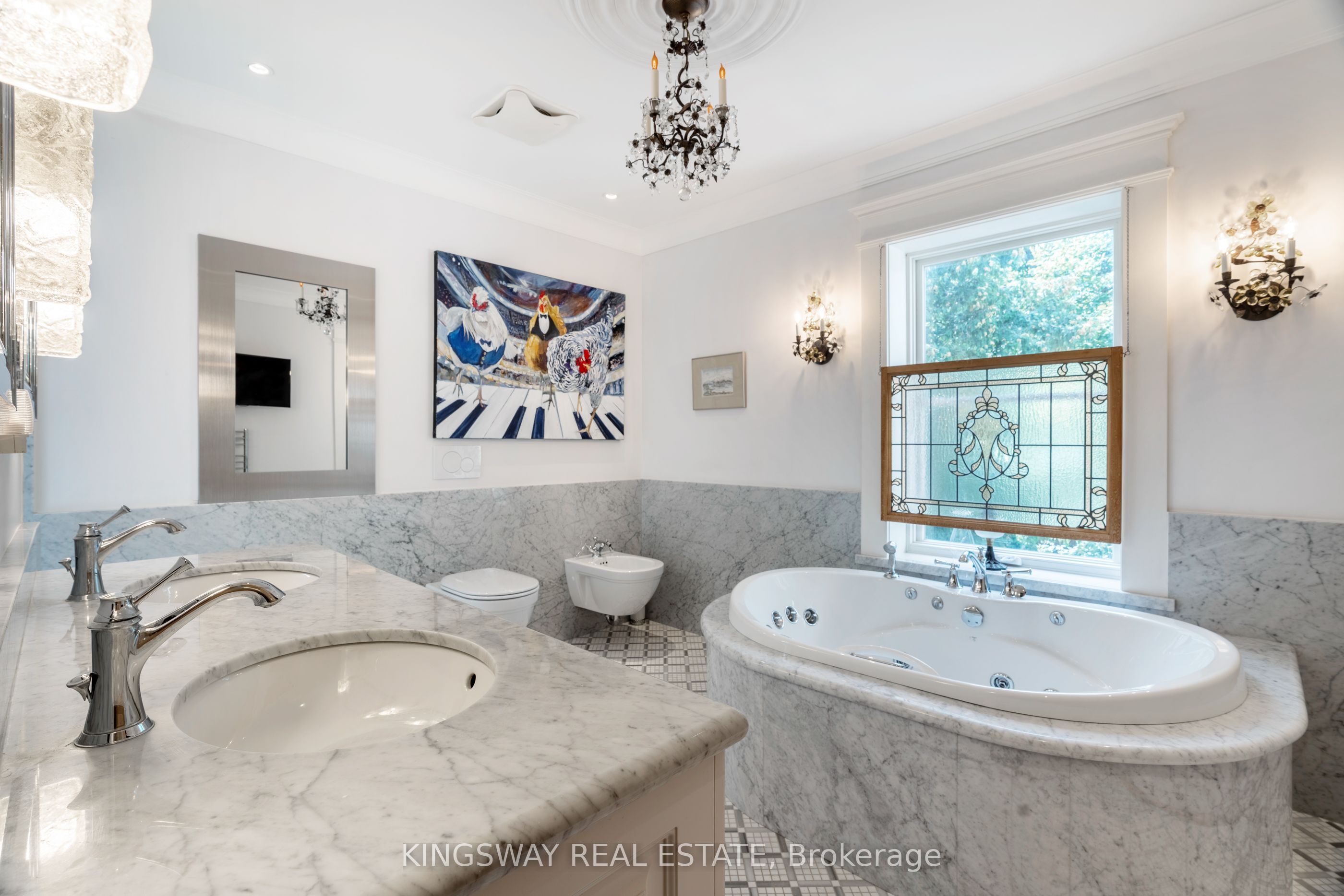 166 High Park Avenue Property Photo 18