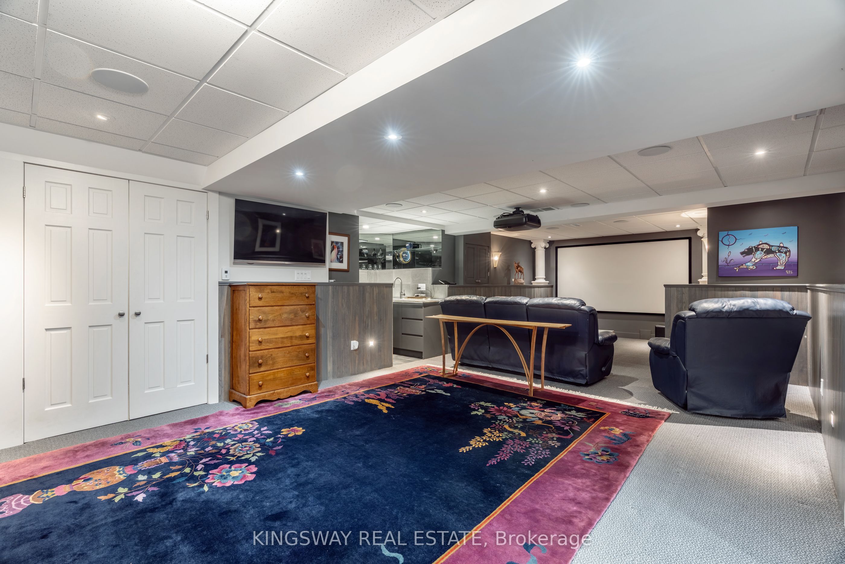 166 High Park Avenue Property Photo 39