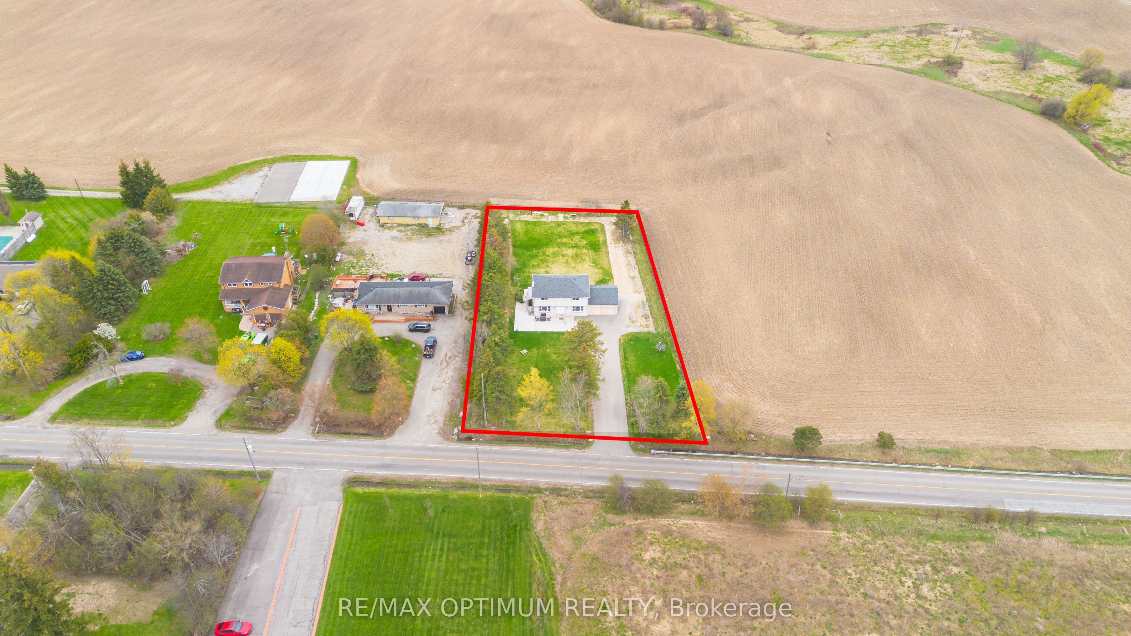 10420 Heritage Road Property Photo 14