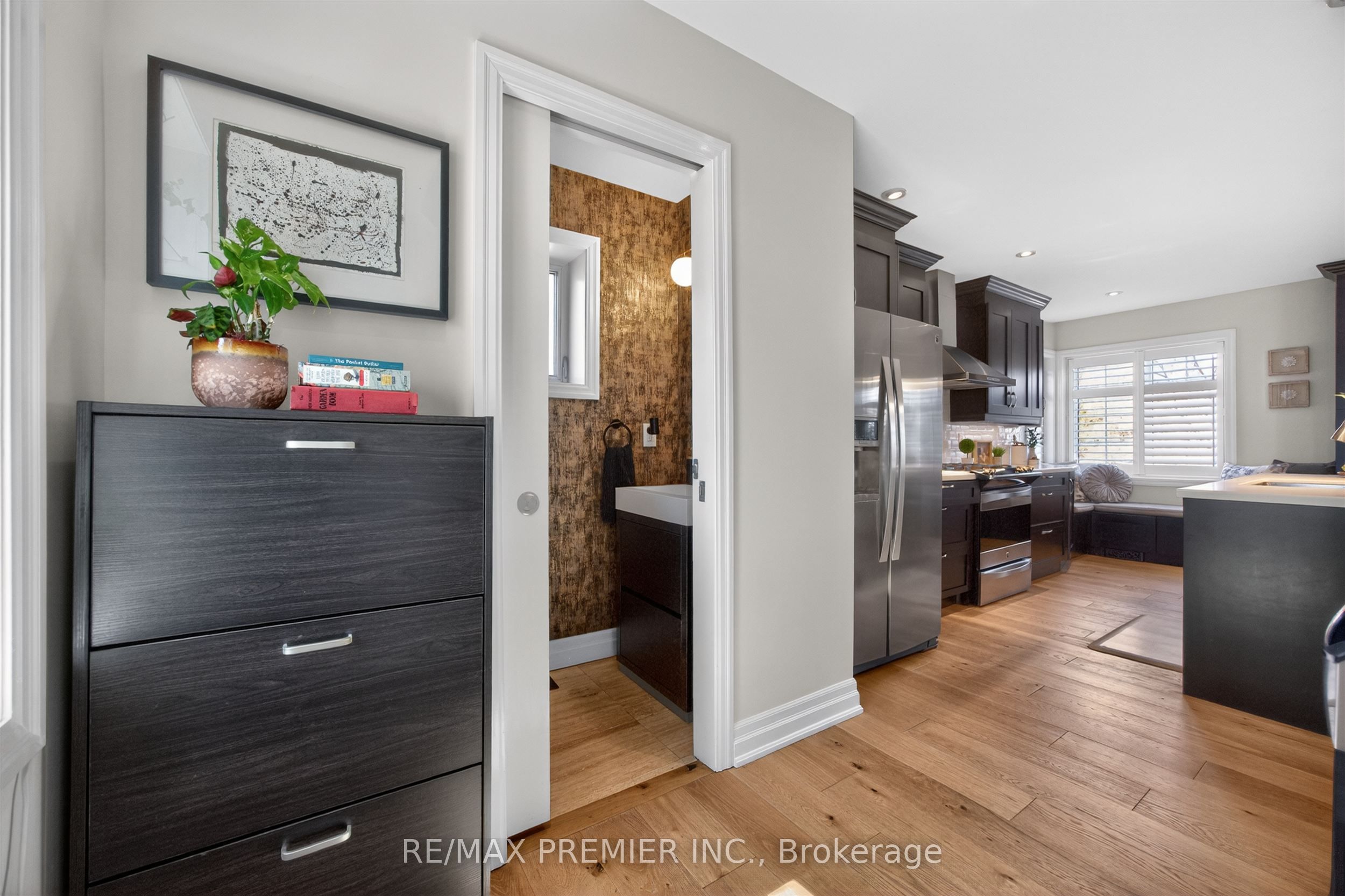 19 Park Lane Property Photo 13