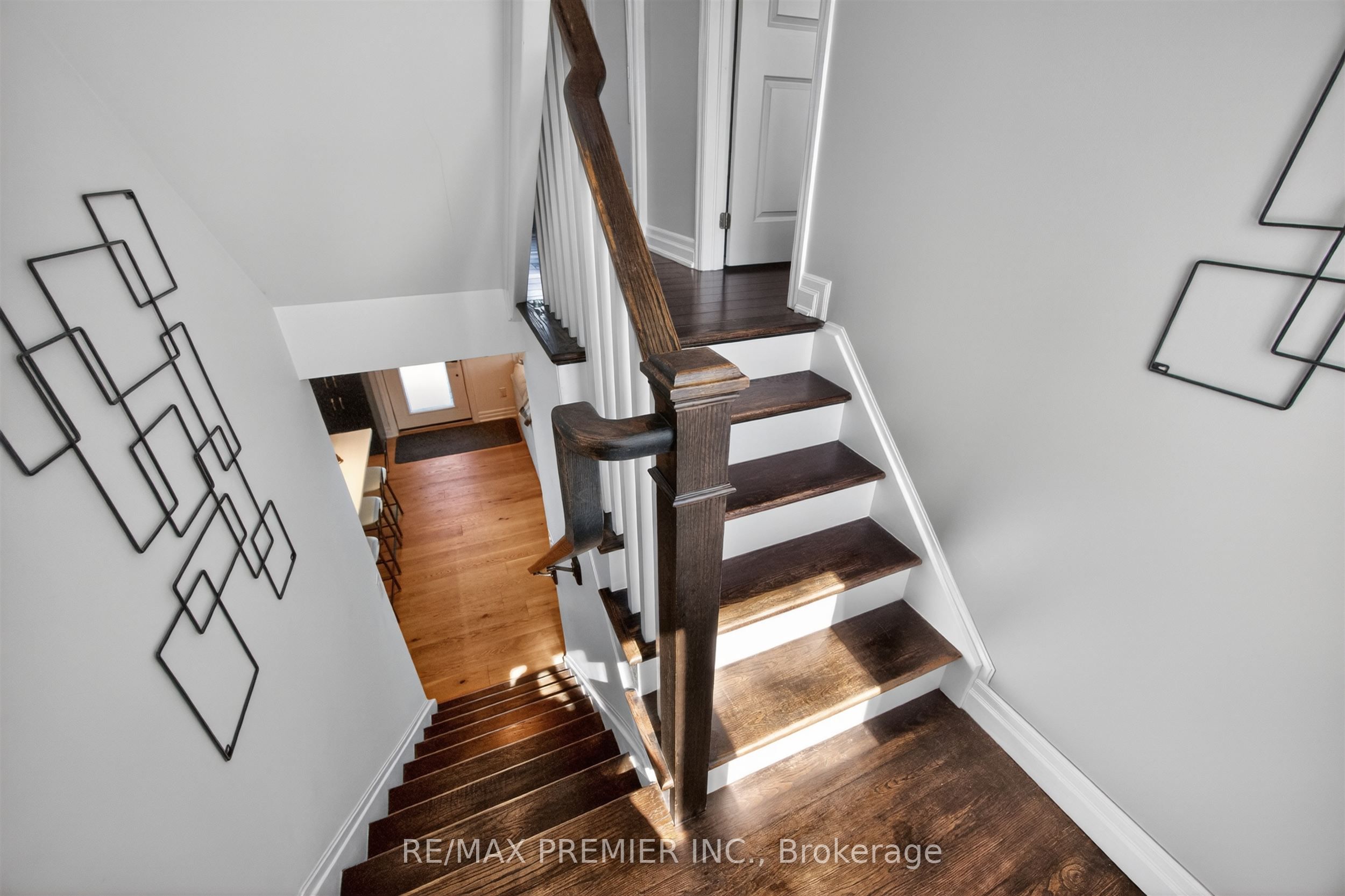 19 Park Lane Property Photo 15
