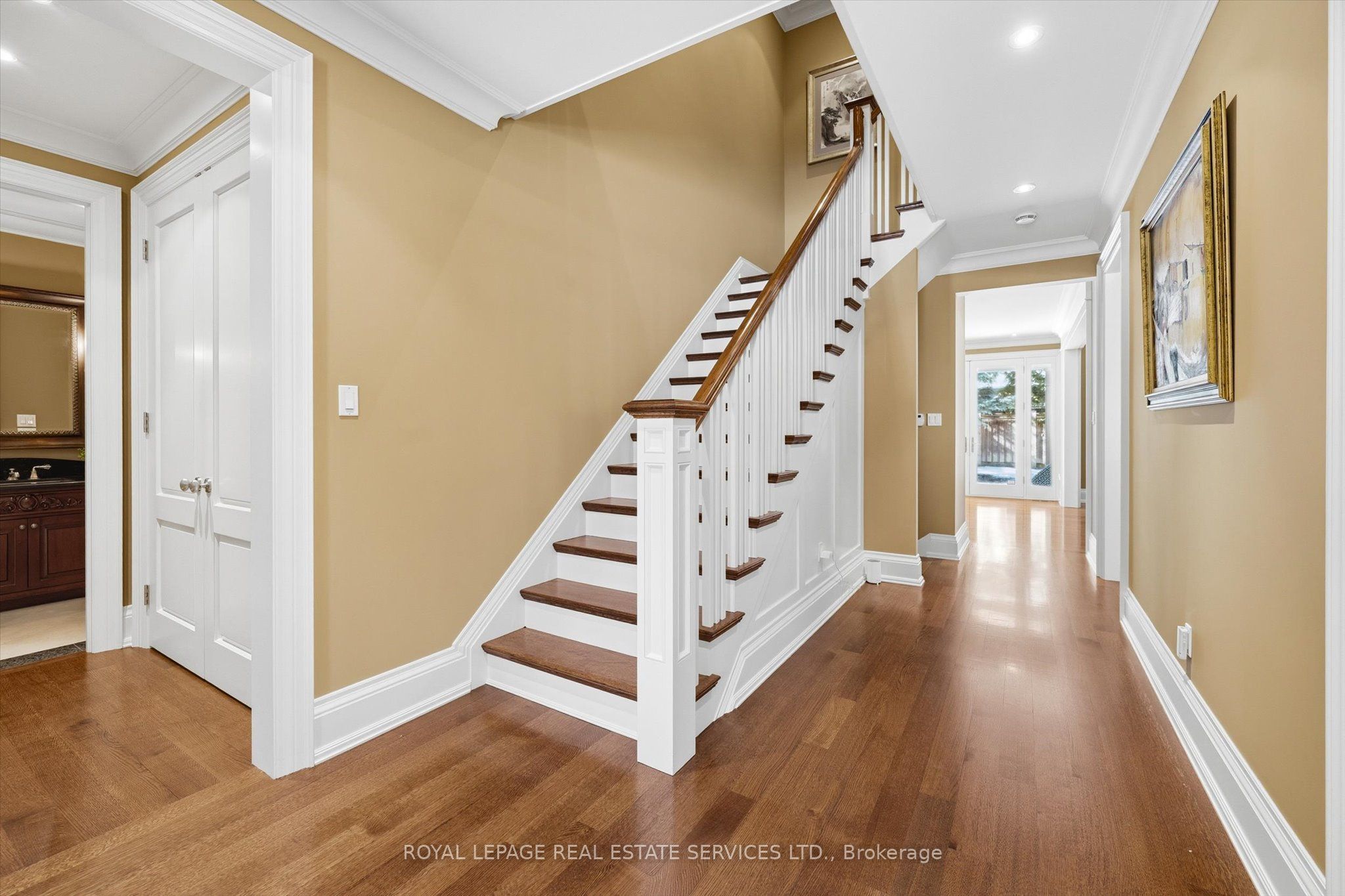1049 Cedar Grove Boulevard Property Photo 21