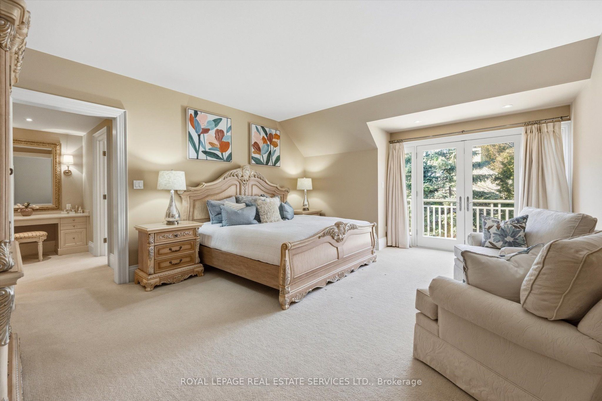 1049 Cedar Grove Boulevard Property Photo 22
