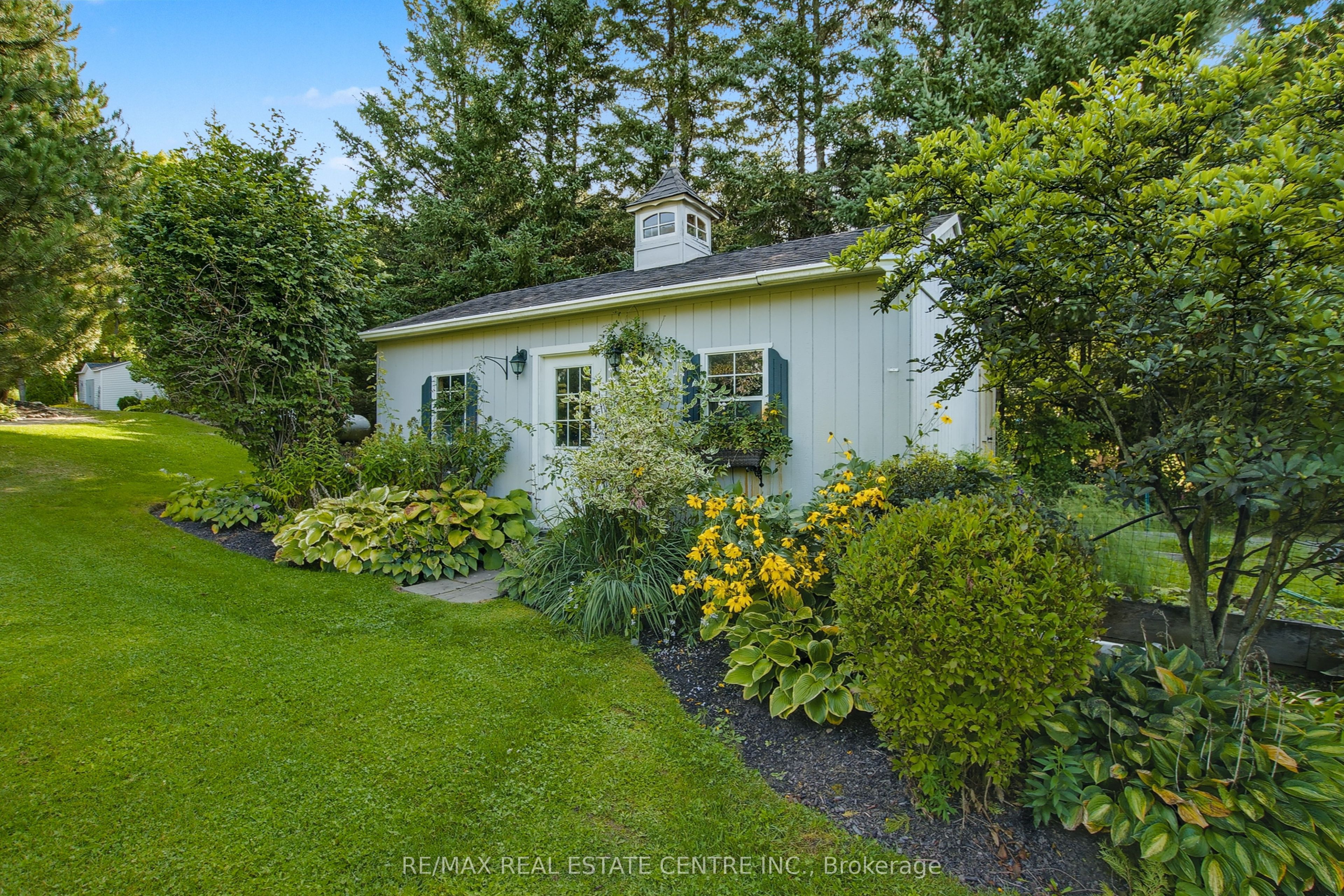 4220 Ennisclare Drive Property Photo 37