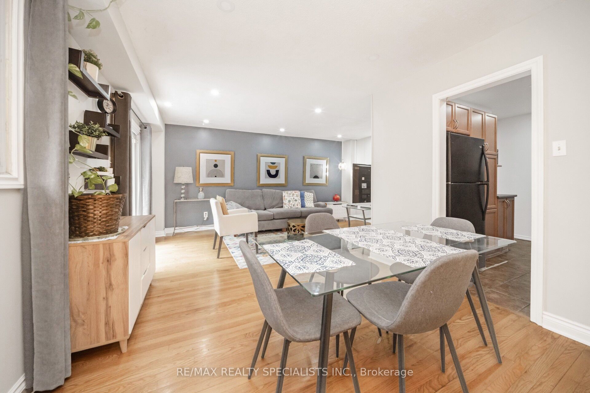 20 Enmount Drive Property Photo 6