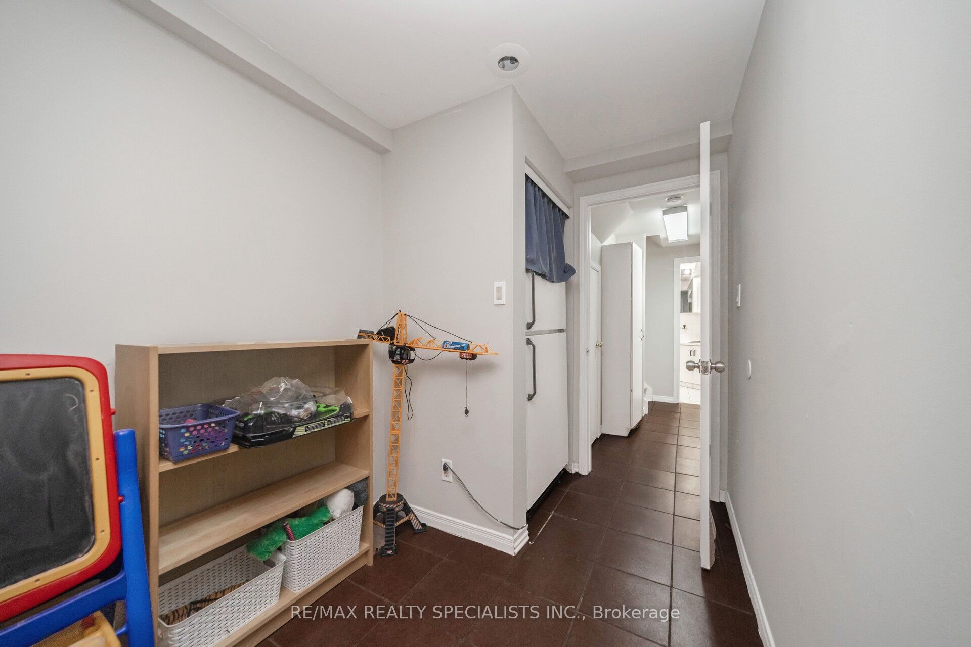 20 Enmount Drive Property Photo 35