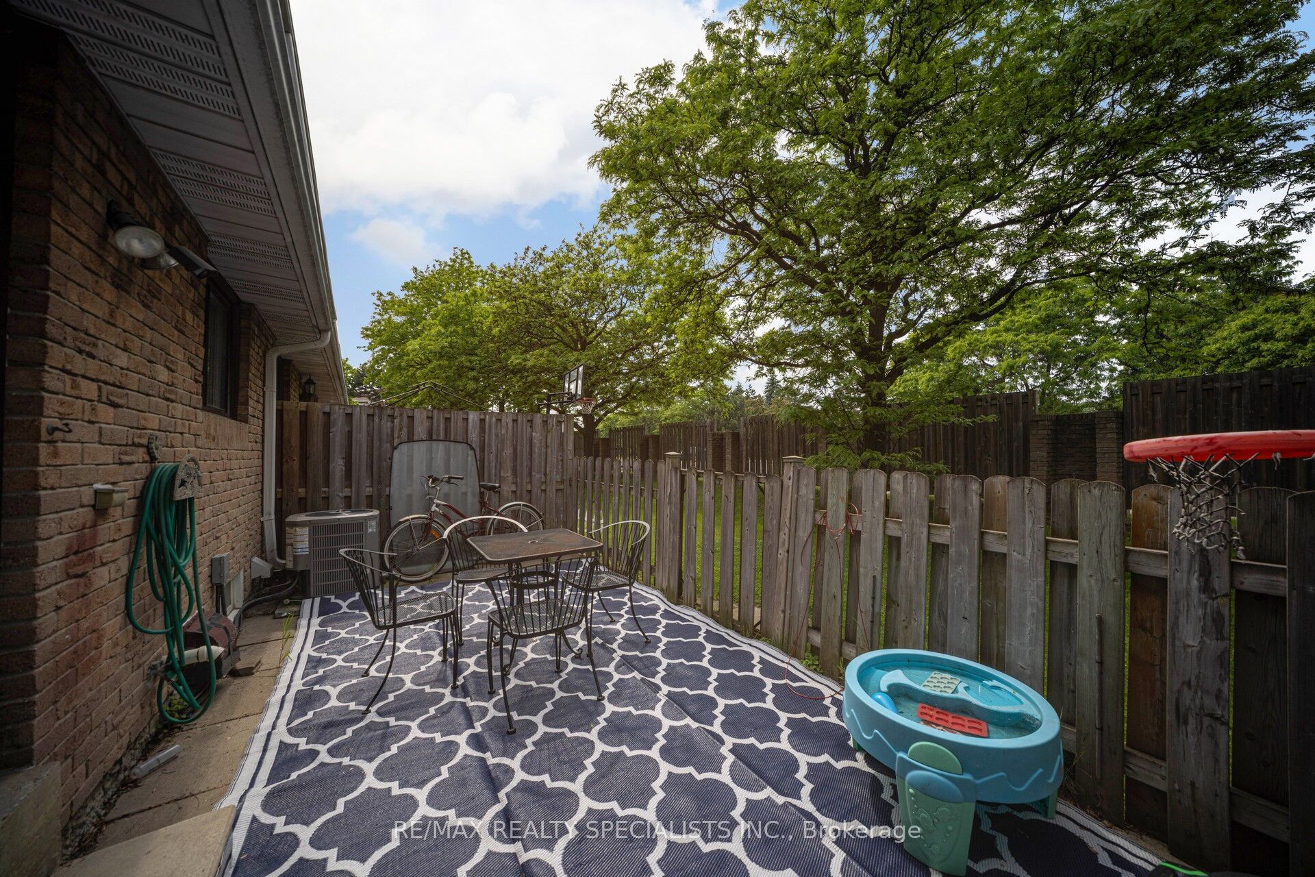 20 Enmount Drive Property Photo 40