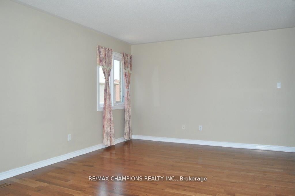 104 Masters Green Crescent Property Photo 18