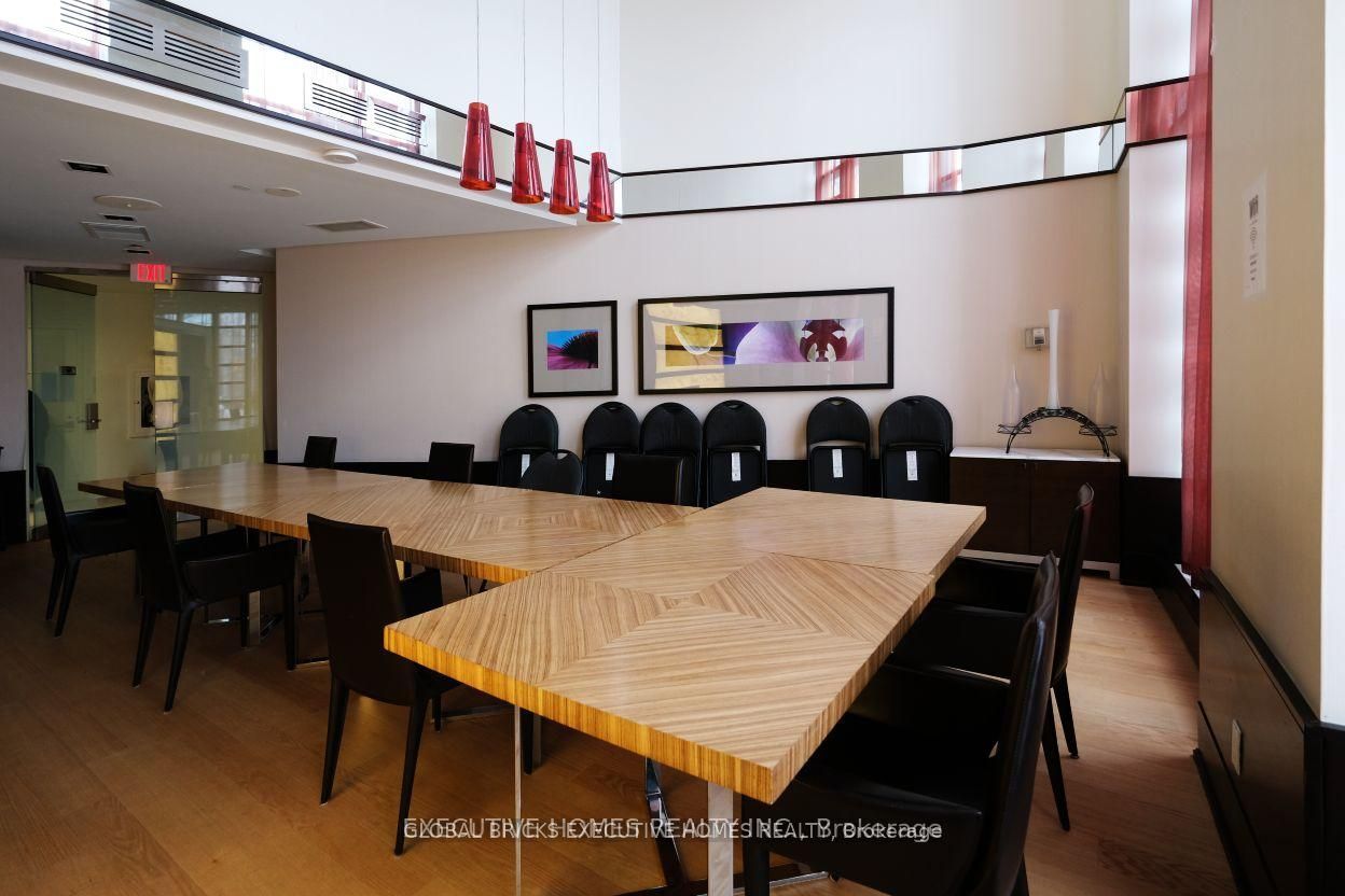 225 Sherway Gardens Road Ph101 Property Photo 9