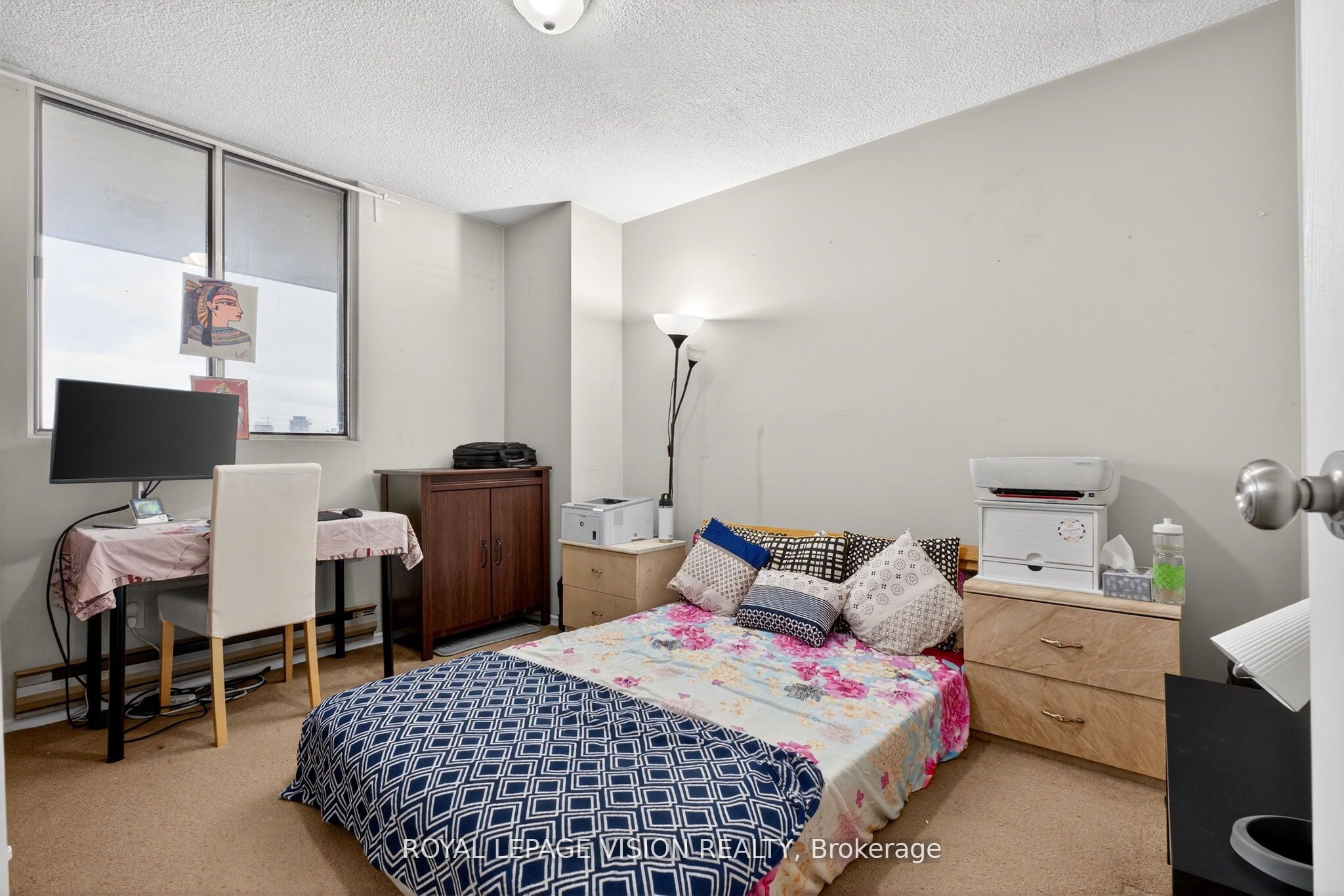 81 Millside Drive 1002 Property Photo 26