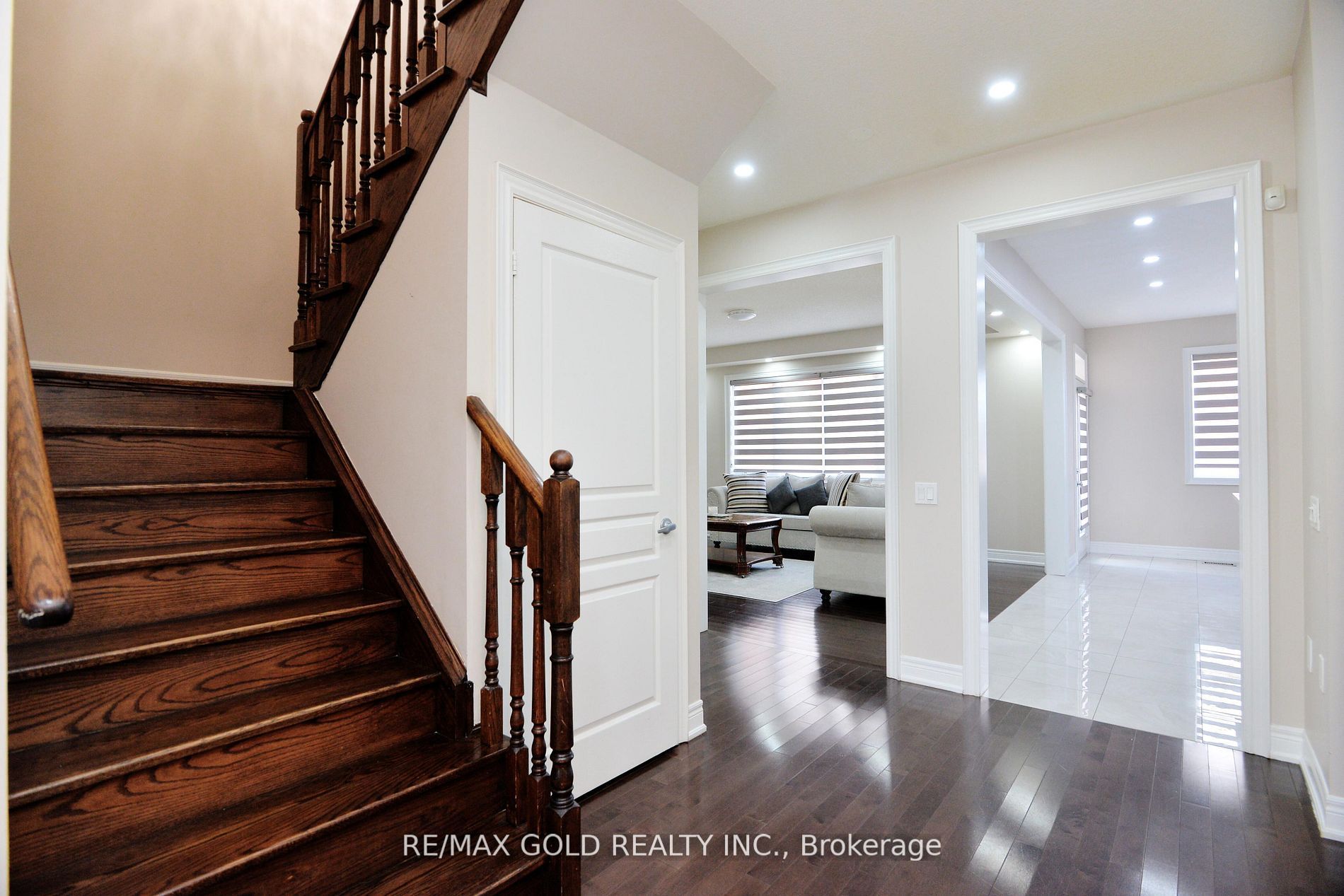 42 Brookwater Crescent Property Photo 8