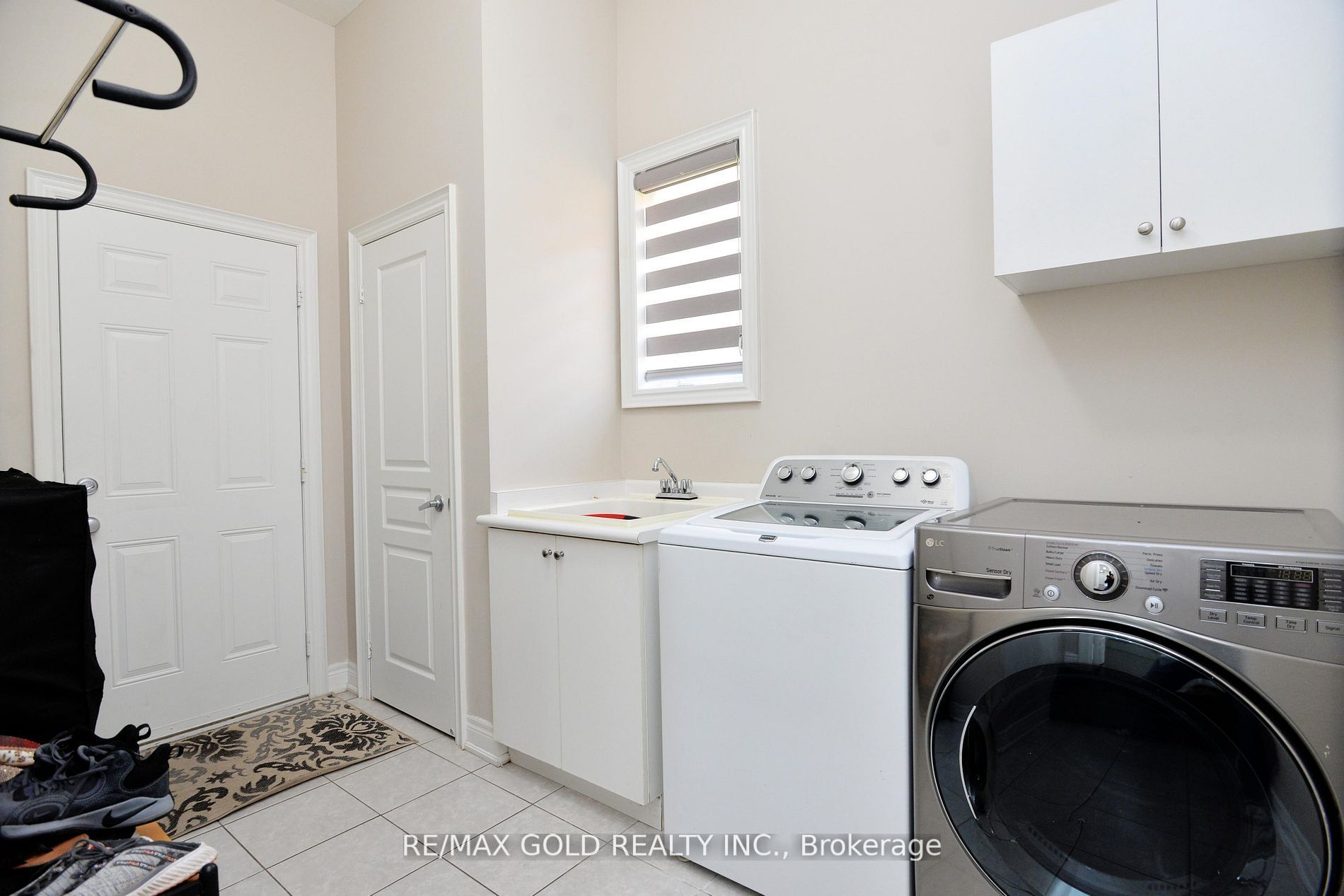 42 Brookwater Crescent Property Photo 17