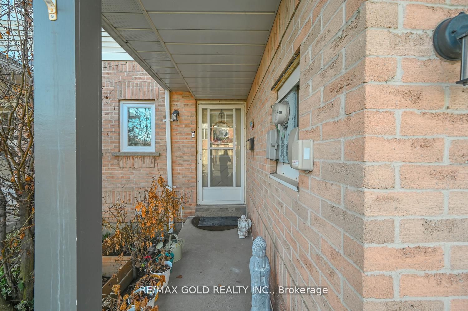 30 Wickstead Court Property Photo 5