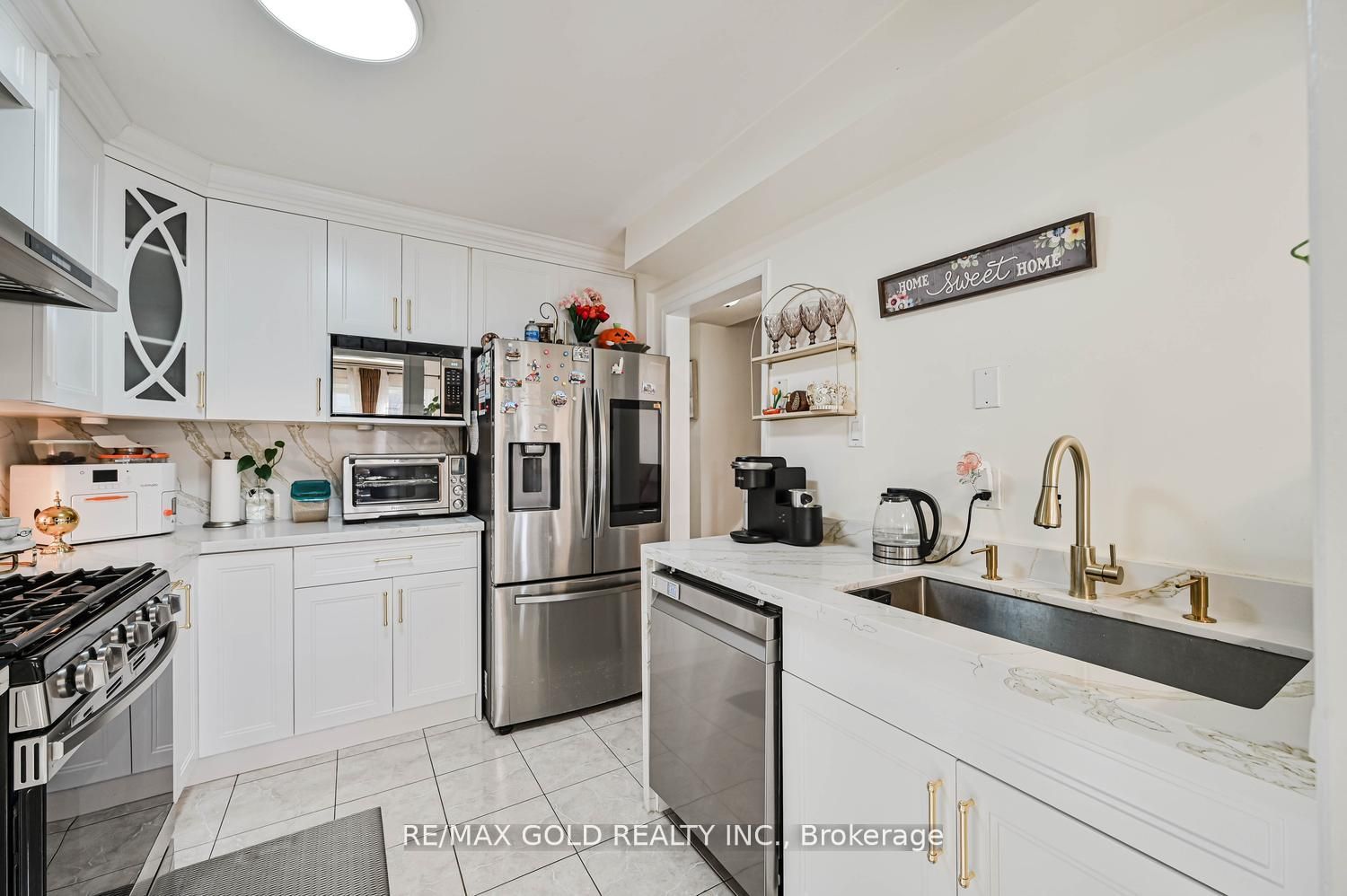 30 Wickstead Court Property Photo 11