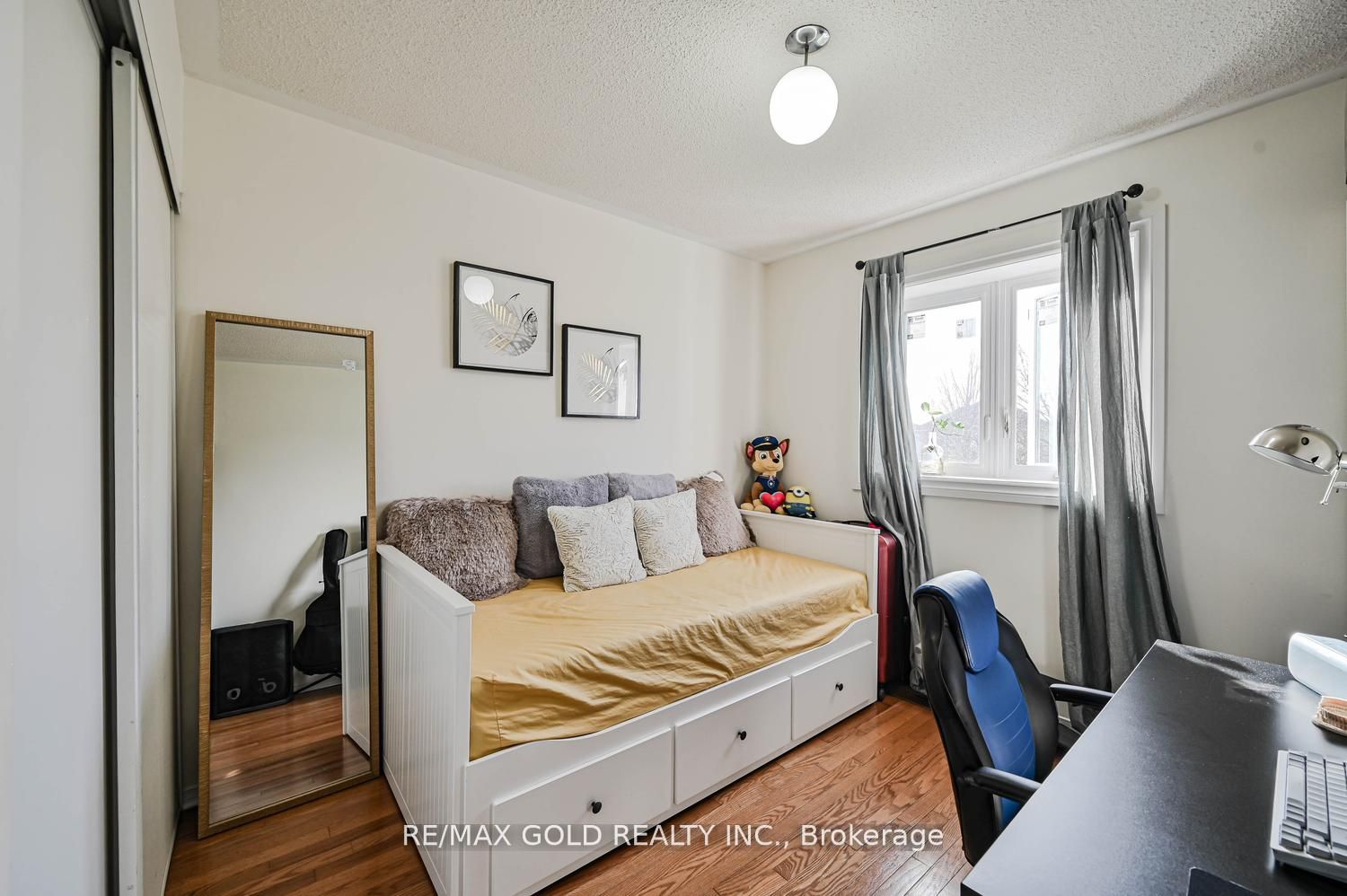 30 Wickstead Court Property Photo 34