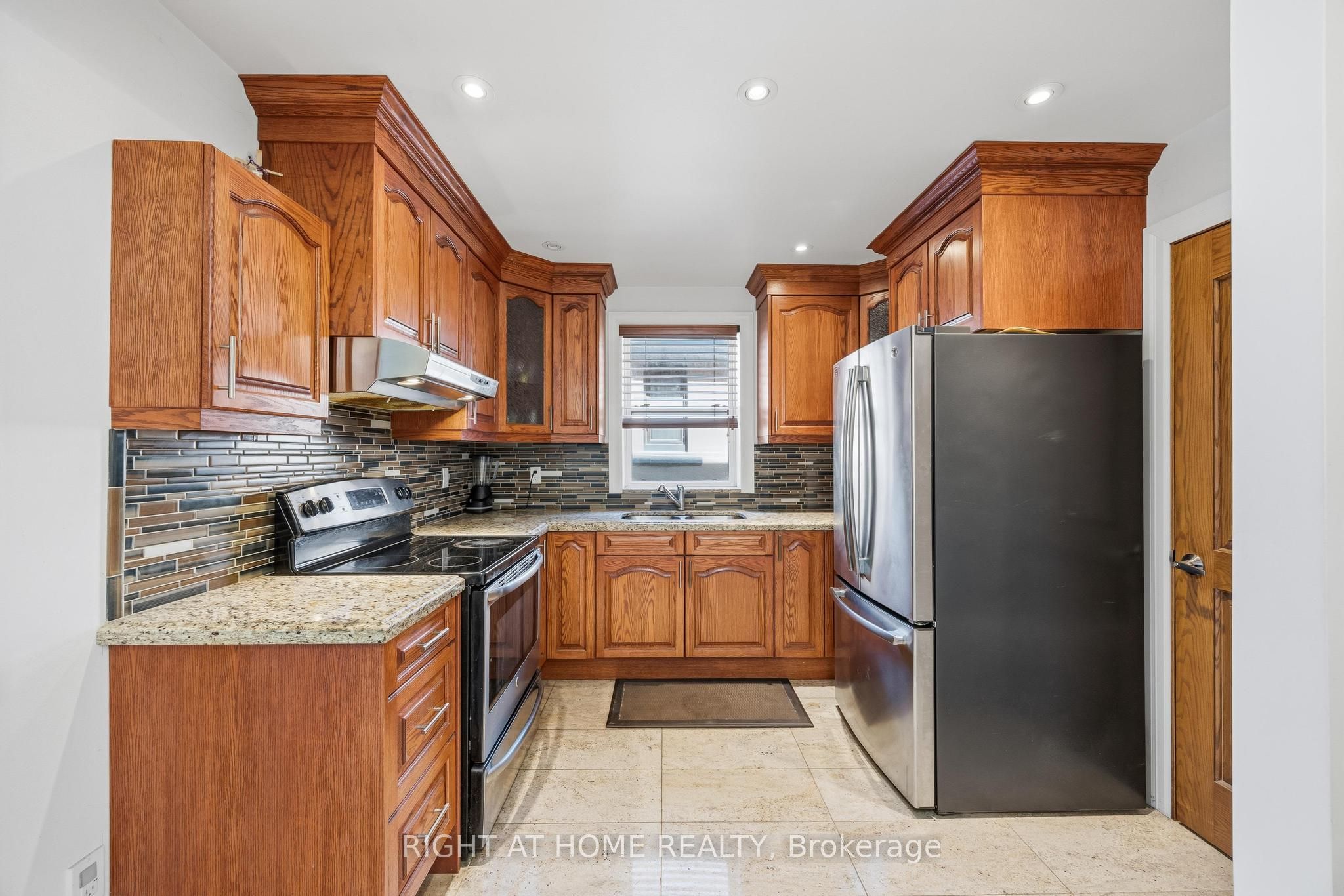 65 Branstone Road Property Photo 8