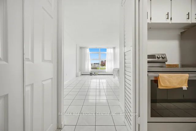 345 Driftwood Avenue 1009 Property Photo 10