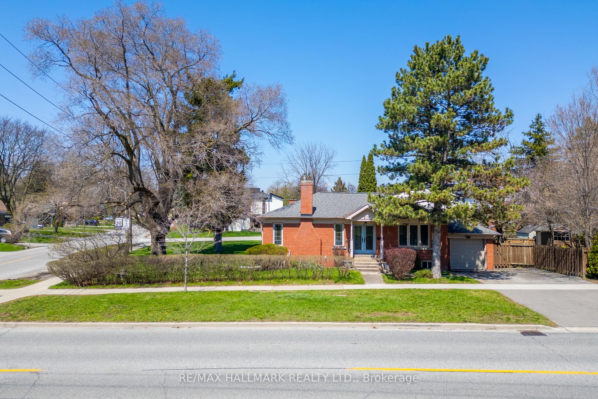 200 Berry Road Property Photo 1