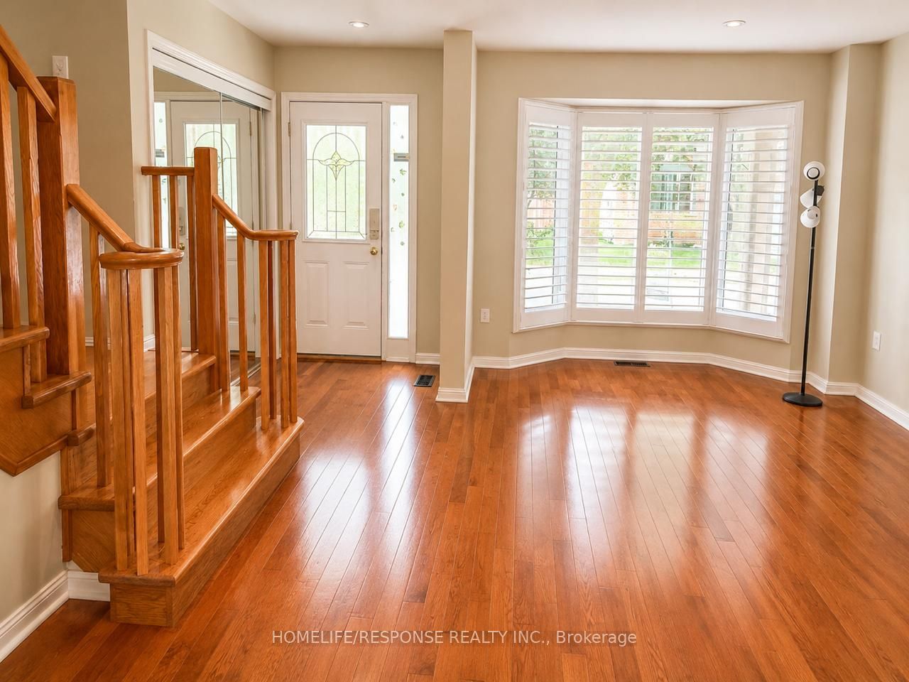 5156 Oakley Drive Property Photo 2