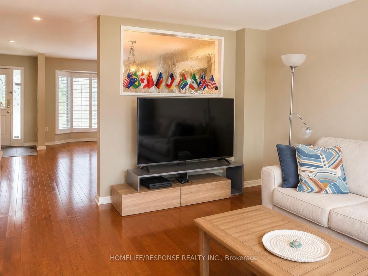 5156 Oakley Drive Property Photo 4
