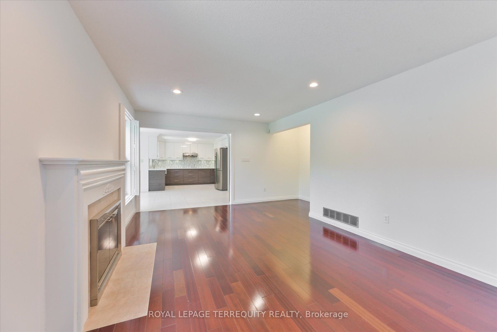 2216 Dunvegan Avenue Property Photo 14