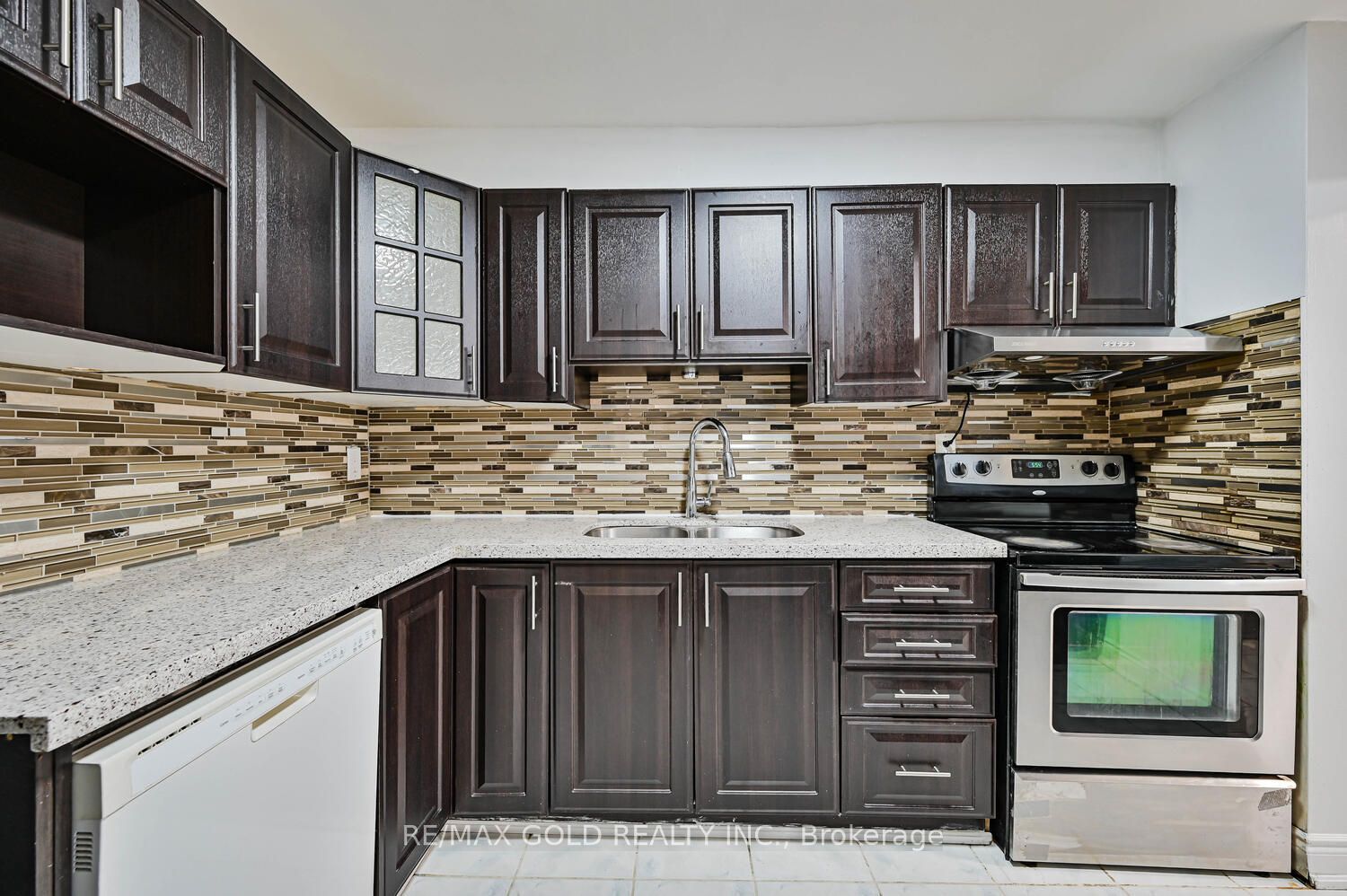 60 Stevenson Road 207 Property Photo 18