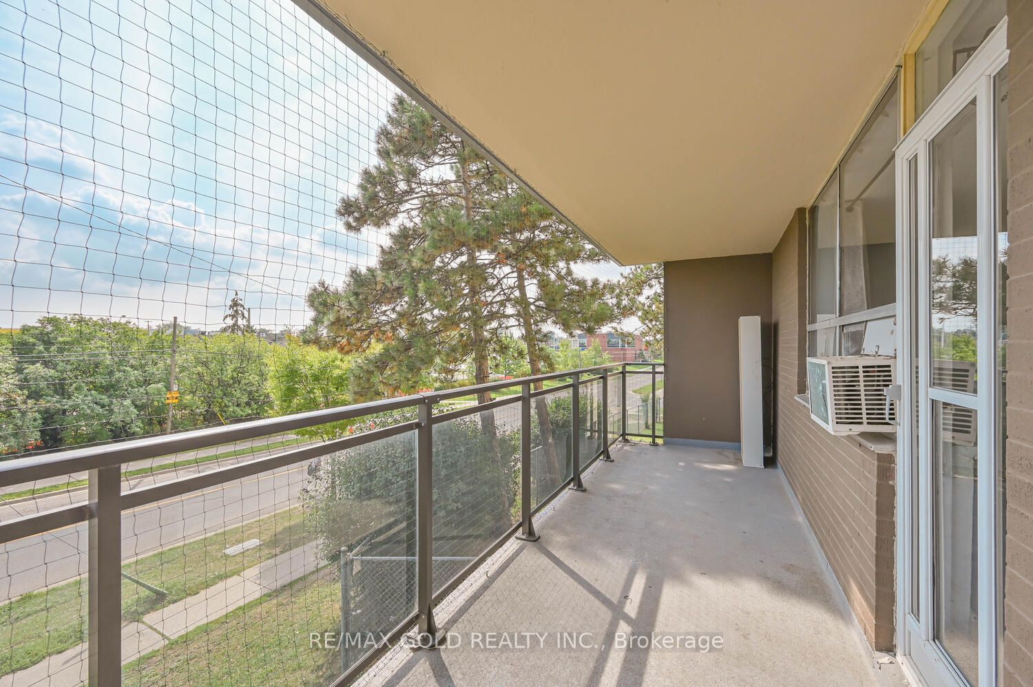 60 Stevenson Road 207 Property Photo 39