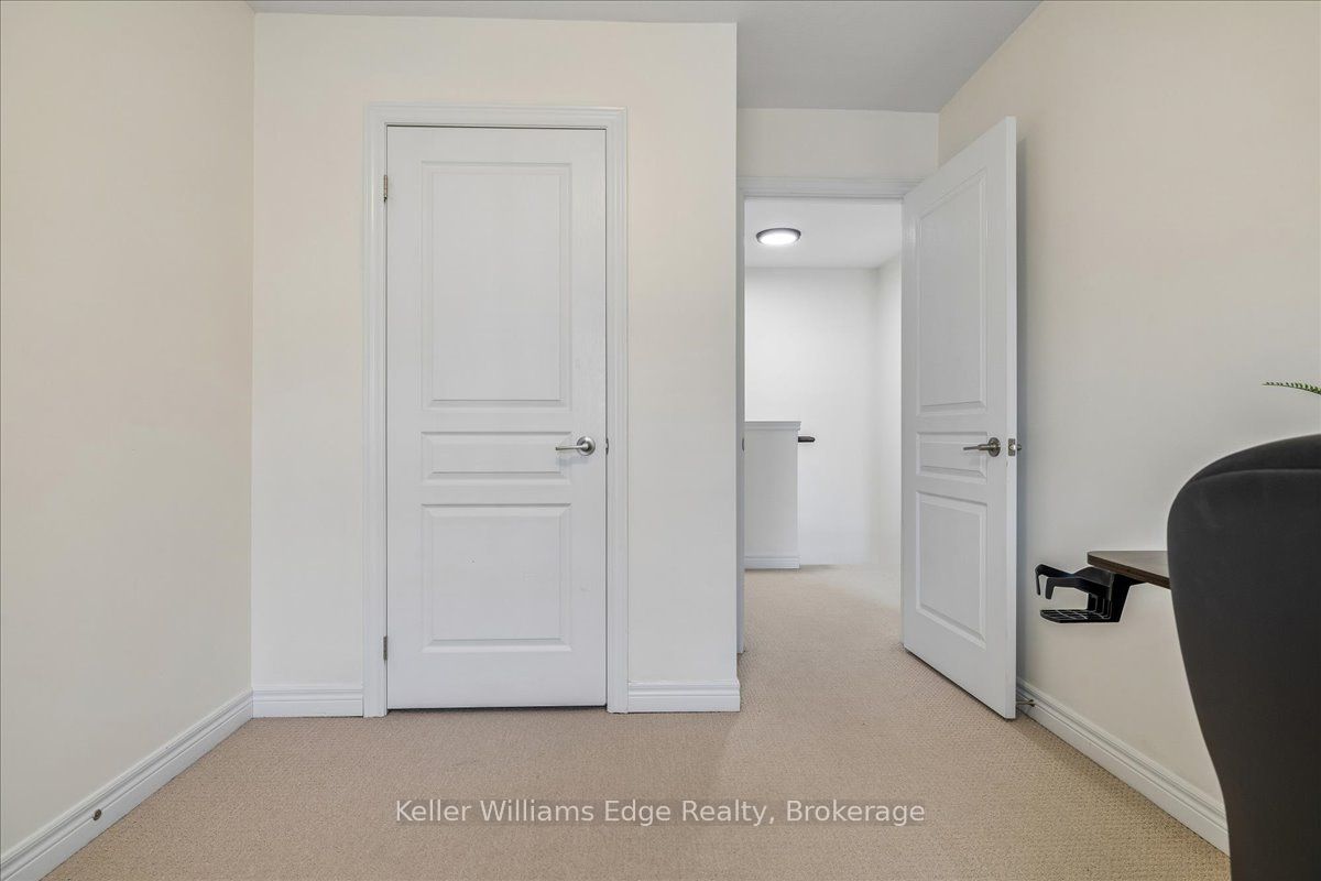 1401 Plains Road E 77 Property Photo 30