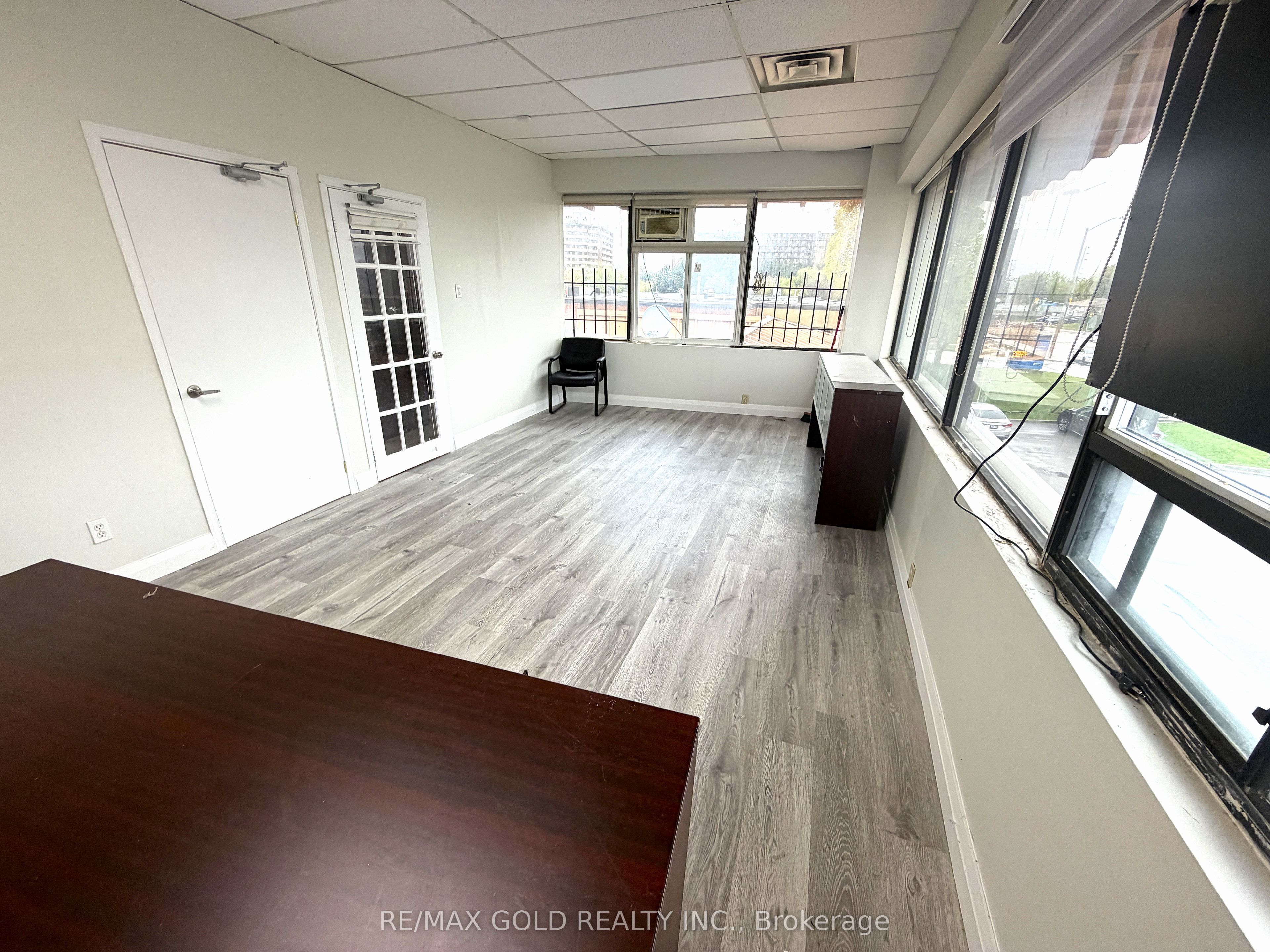7125 Goreway Drive #209 Property Photo 15