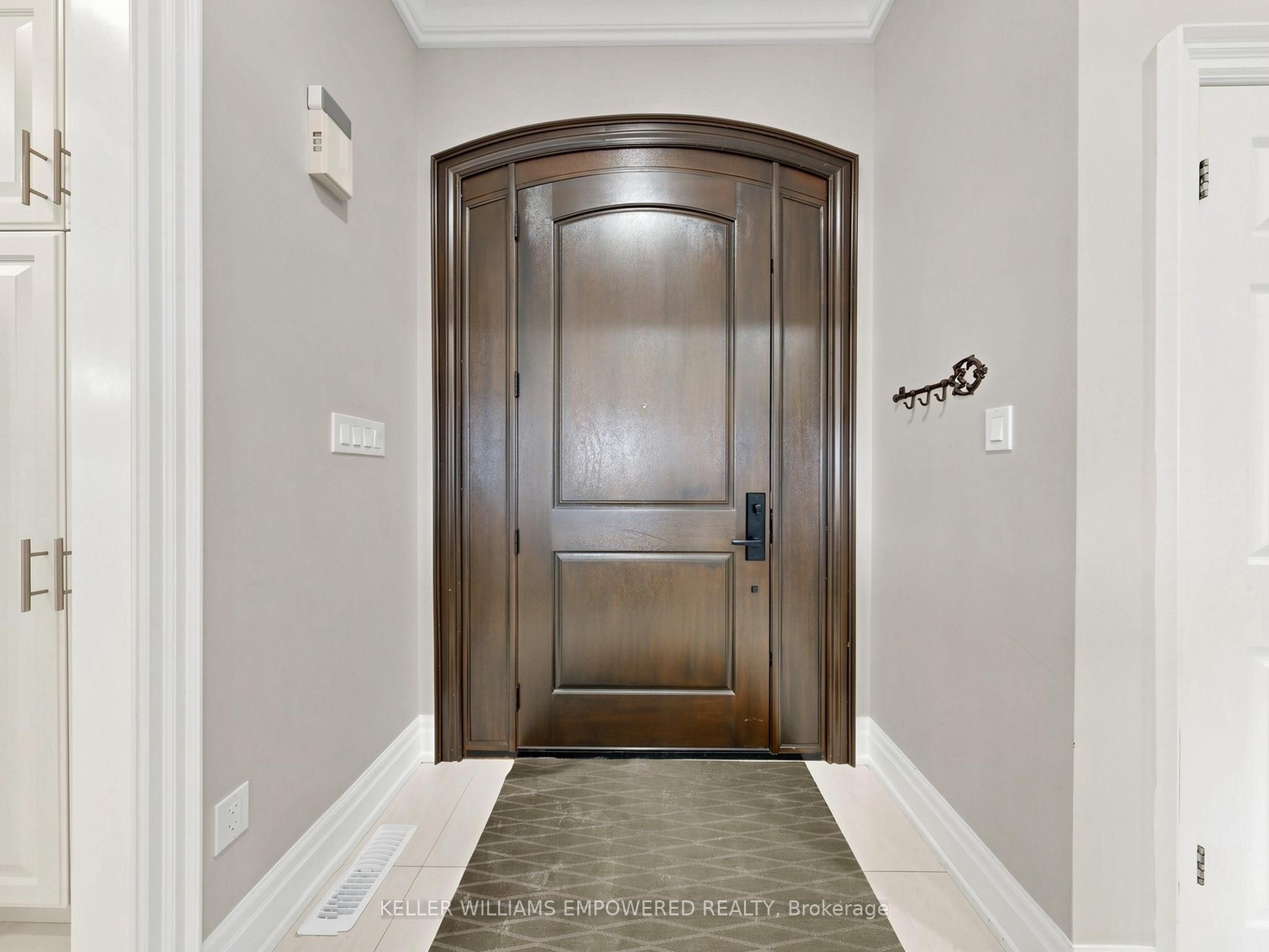 10108 Clarkway Drive Property Photo 7