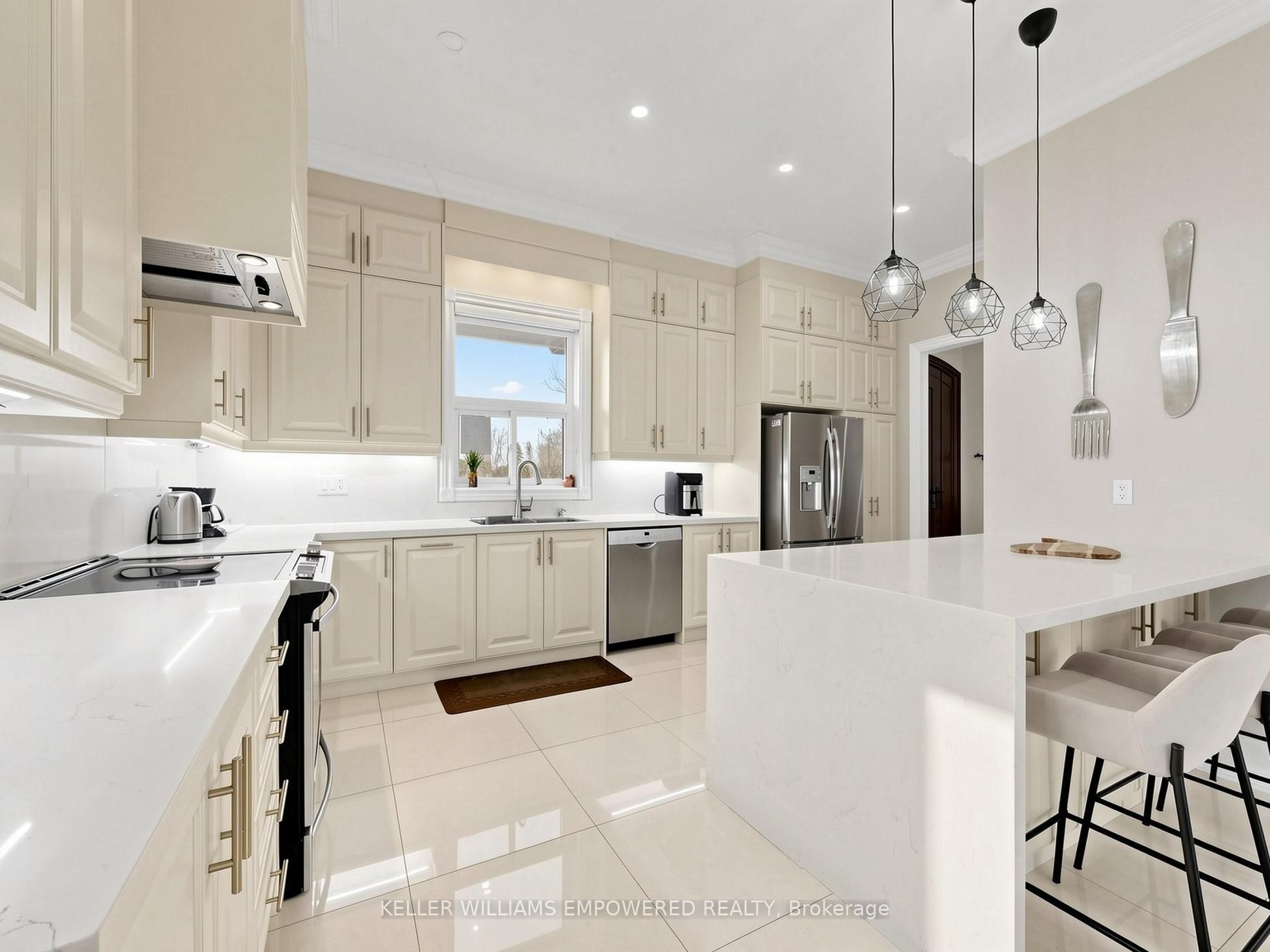 10108 Clarkway Drive Property Photo 11