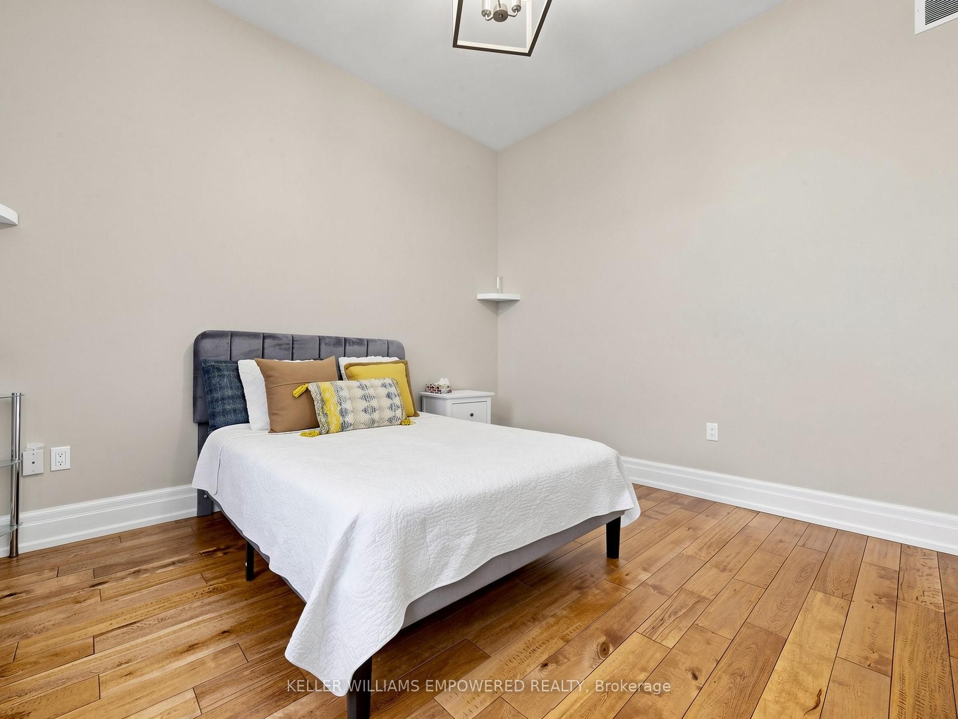 10108 Clarkway Drive Property Photo 25