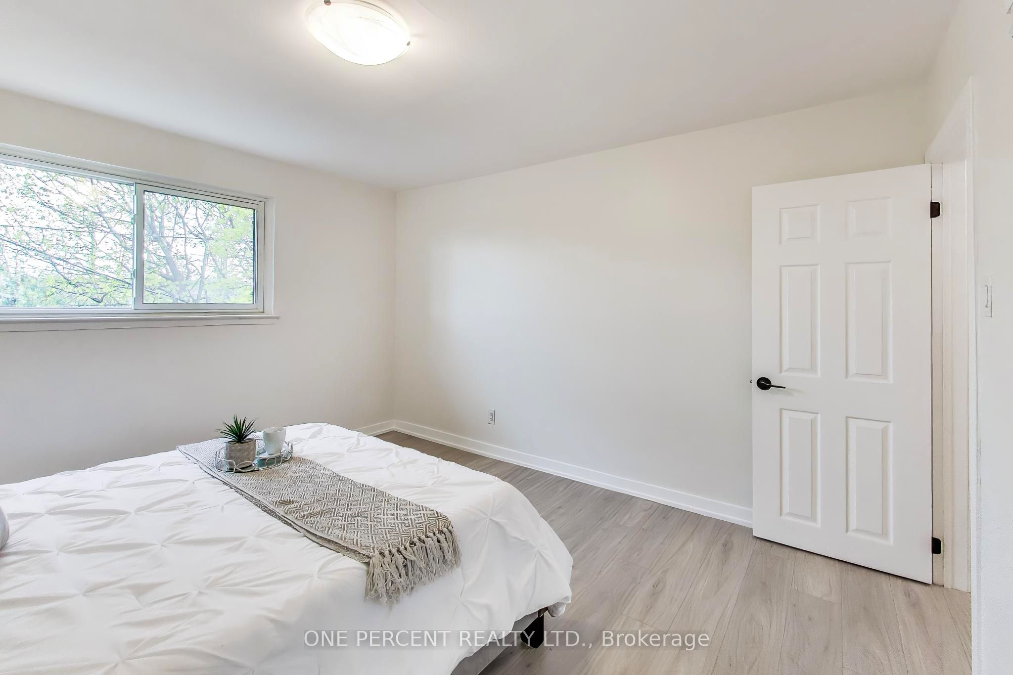 1270 Pallatine Drive Property Photo 18