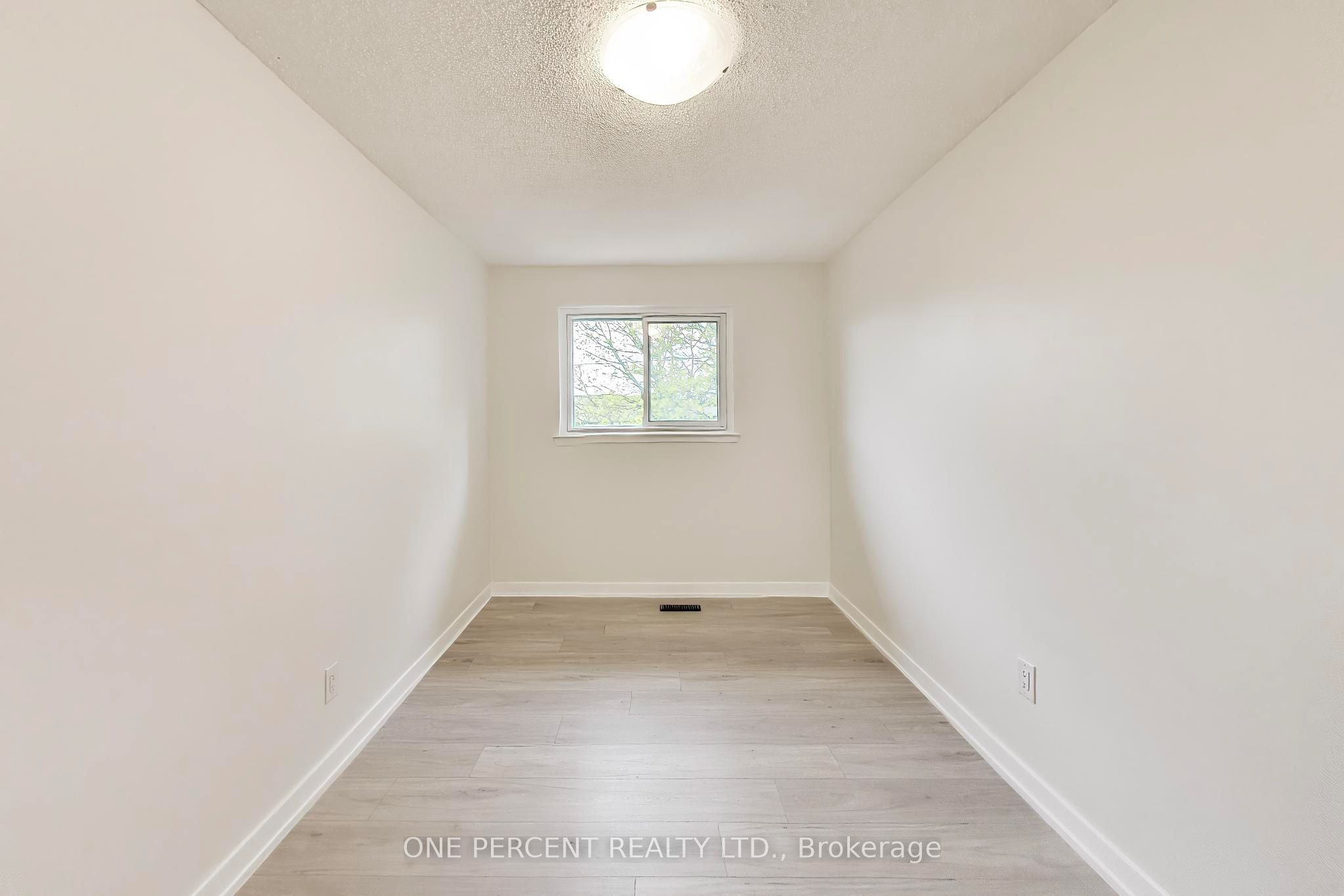 1270 Pallatine Drive Property Photo 19