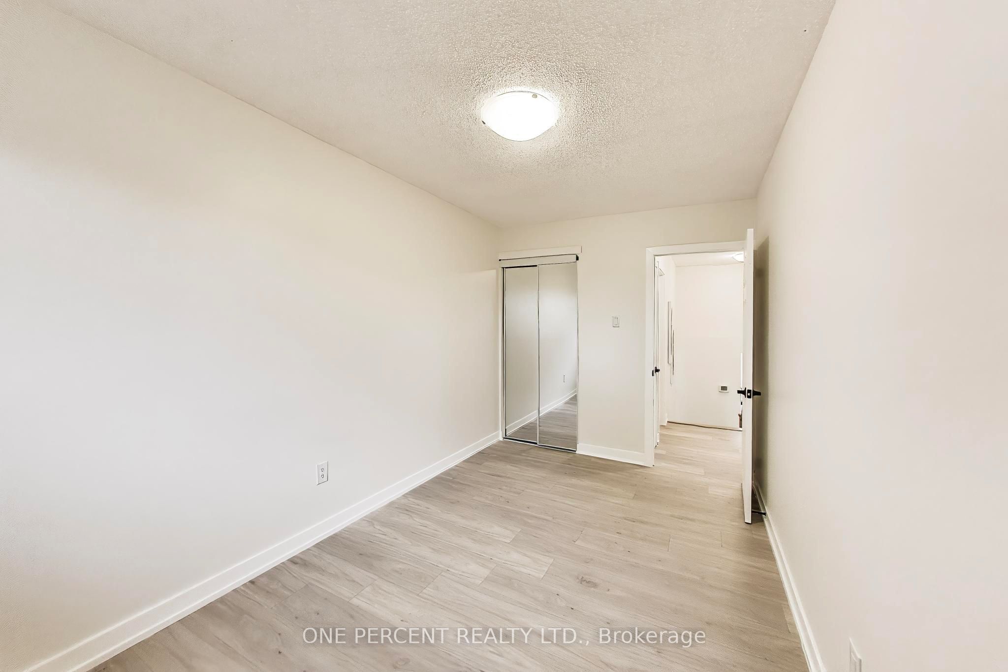 1270 Pallatine Drive Property Photo 20