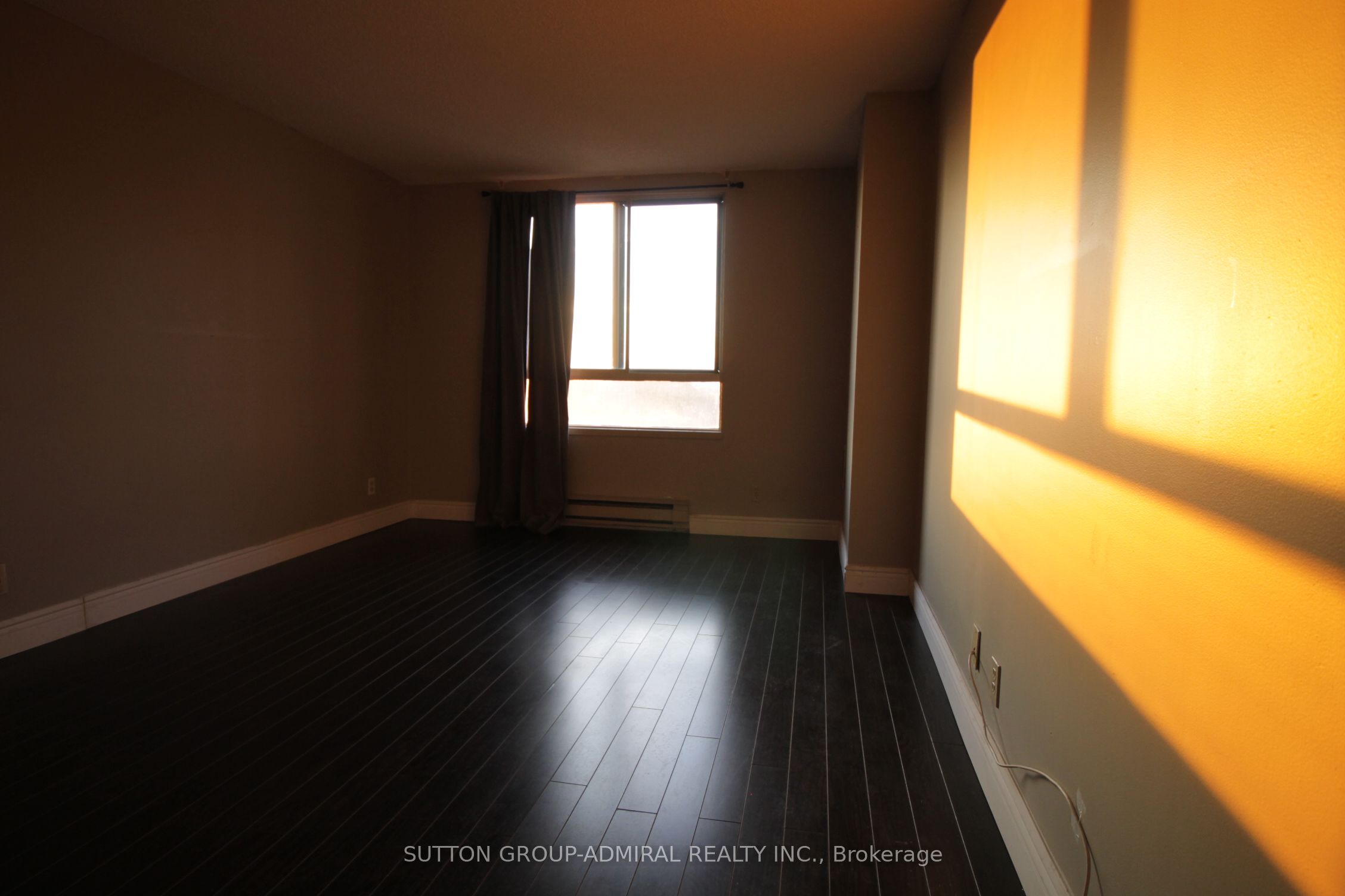 41 Markbrook Lane 610 Property Photo 12