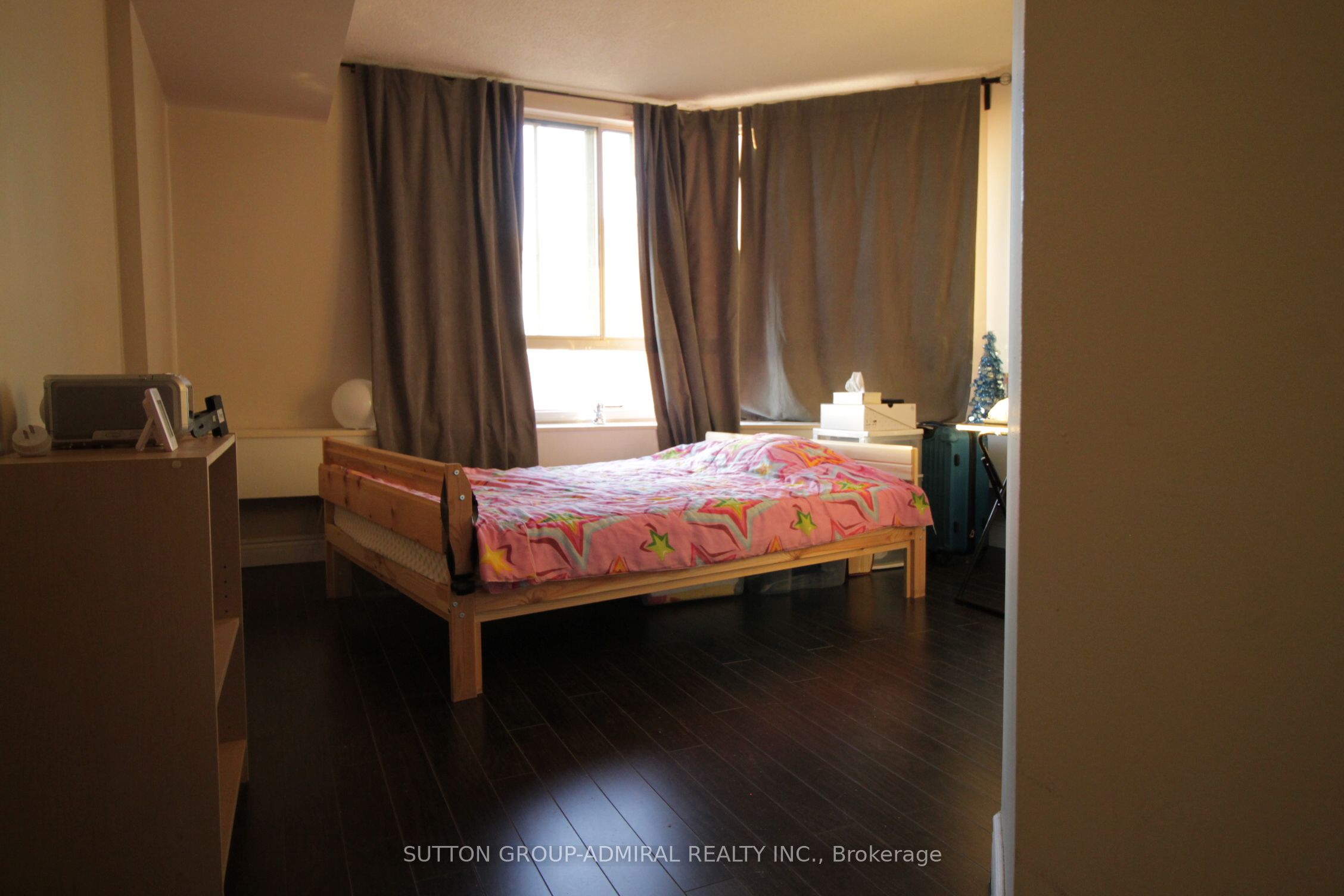 41 Markbrook Lane 610 Property Photo 14