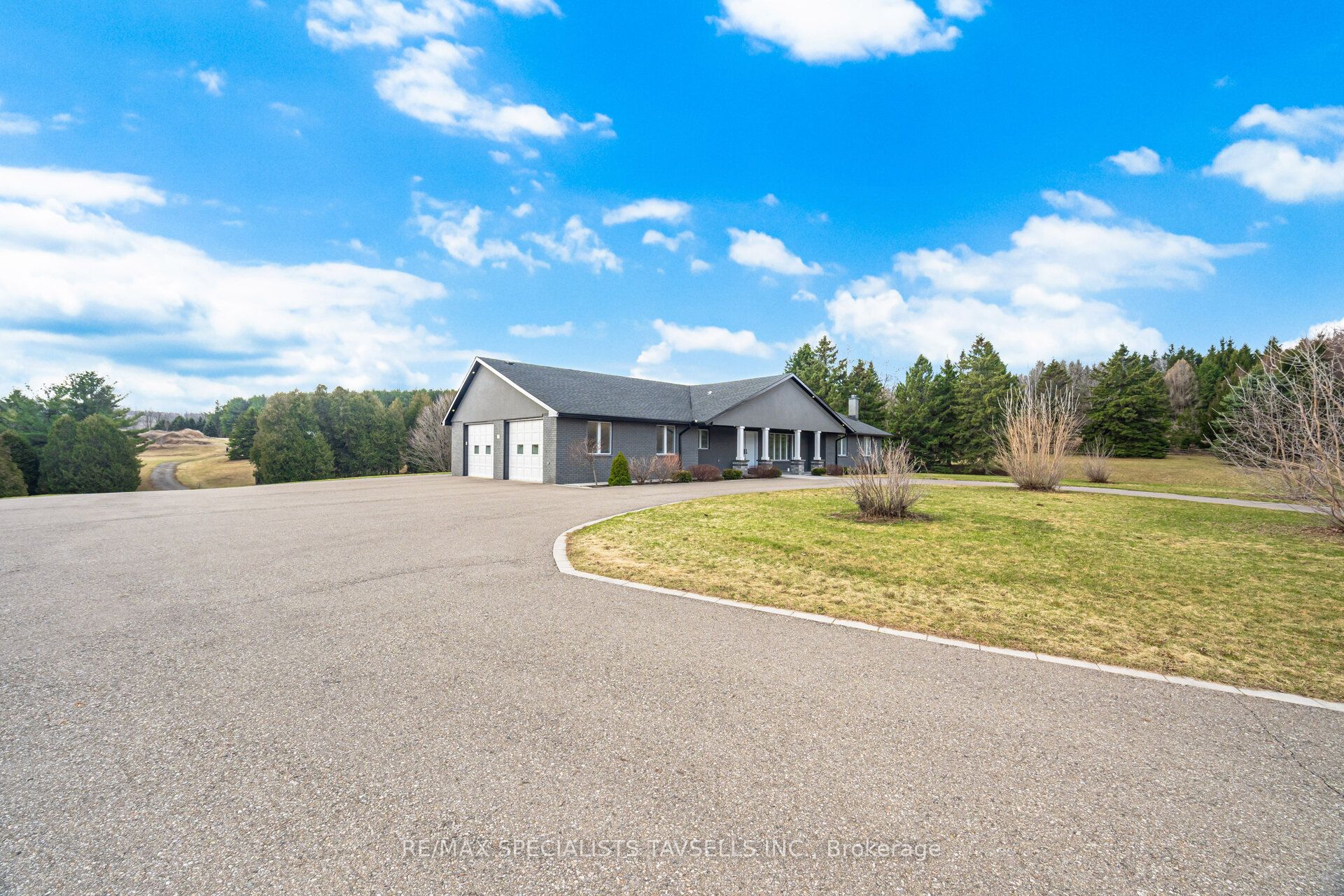 6785 Highway 9 Road Property Photo 8