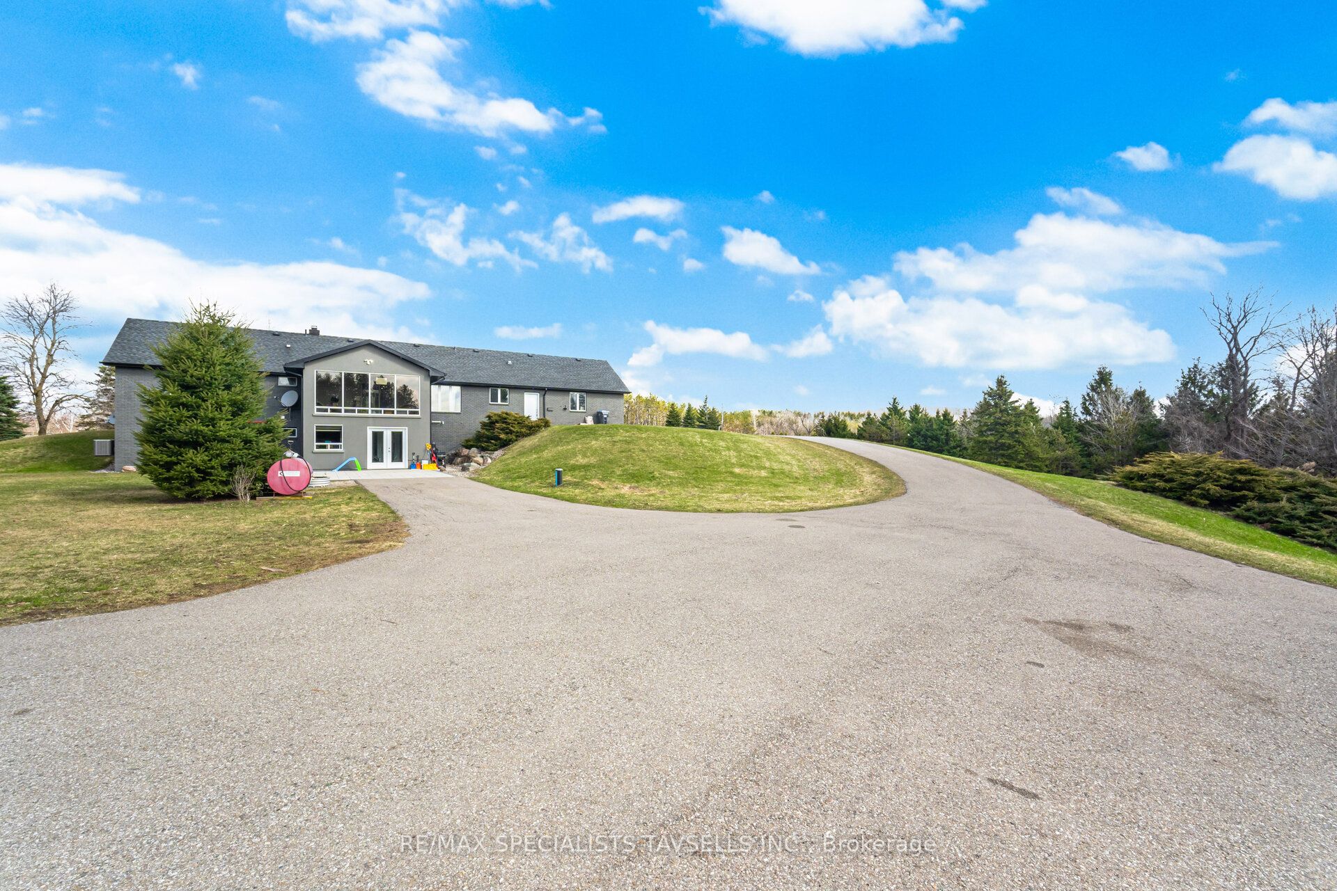 6785 Highway 9 Road Property Photo 40