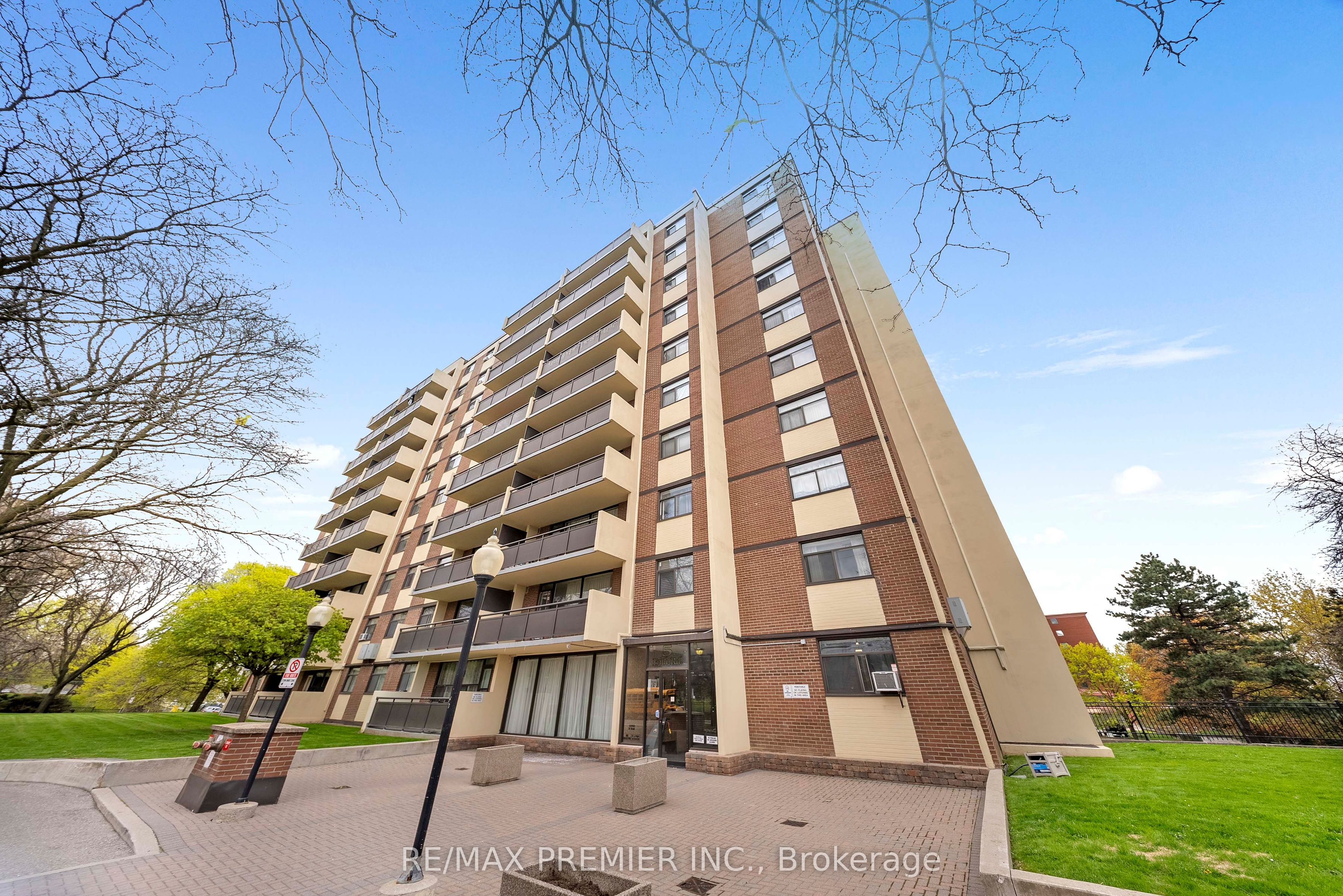 5 Frith Road 105 Property Photo 1