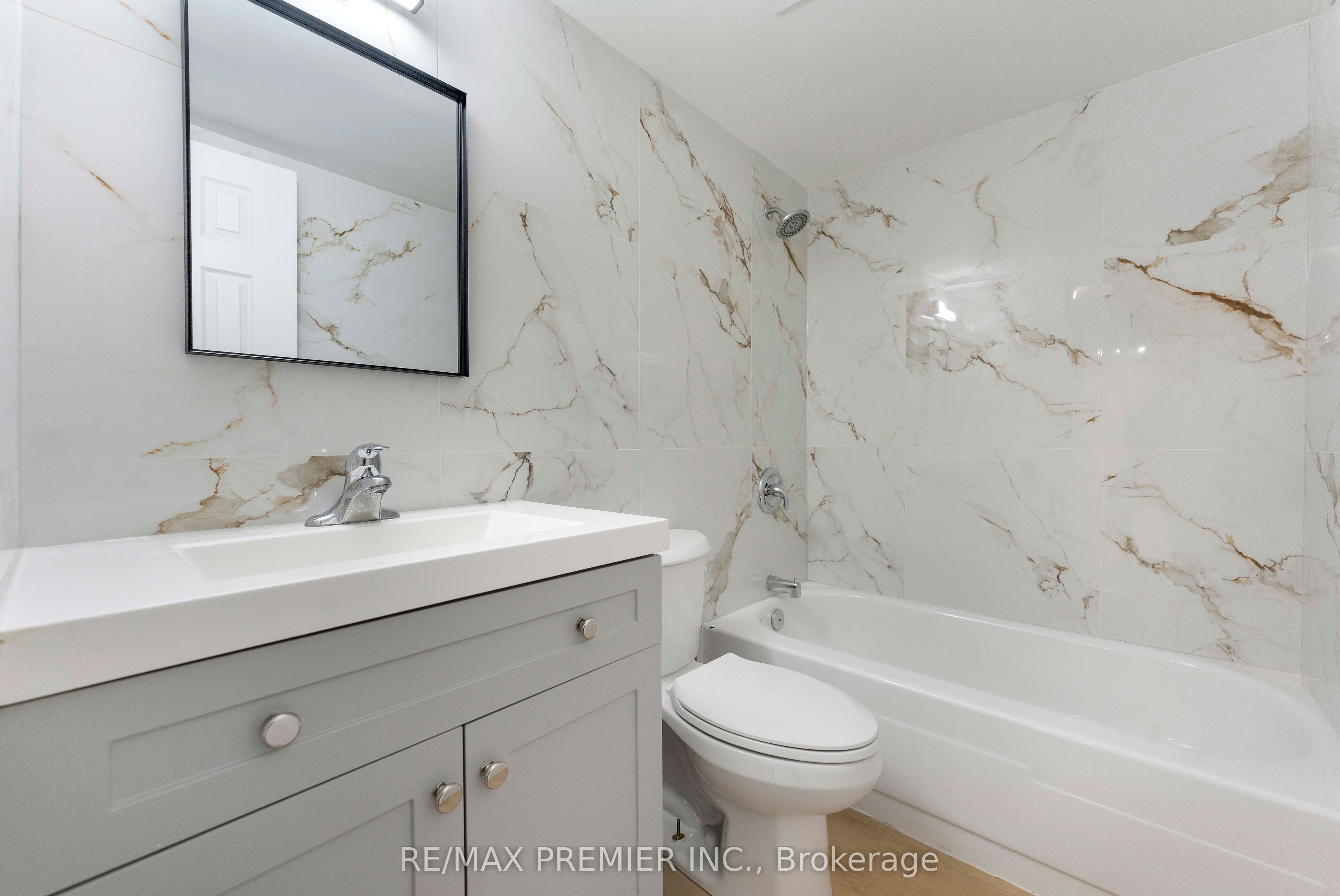 5 Frith Road 105 Property Photo 7
