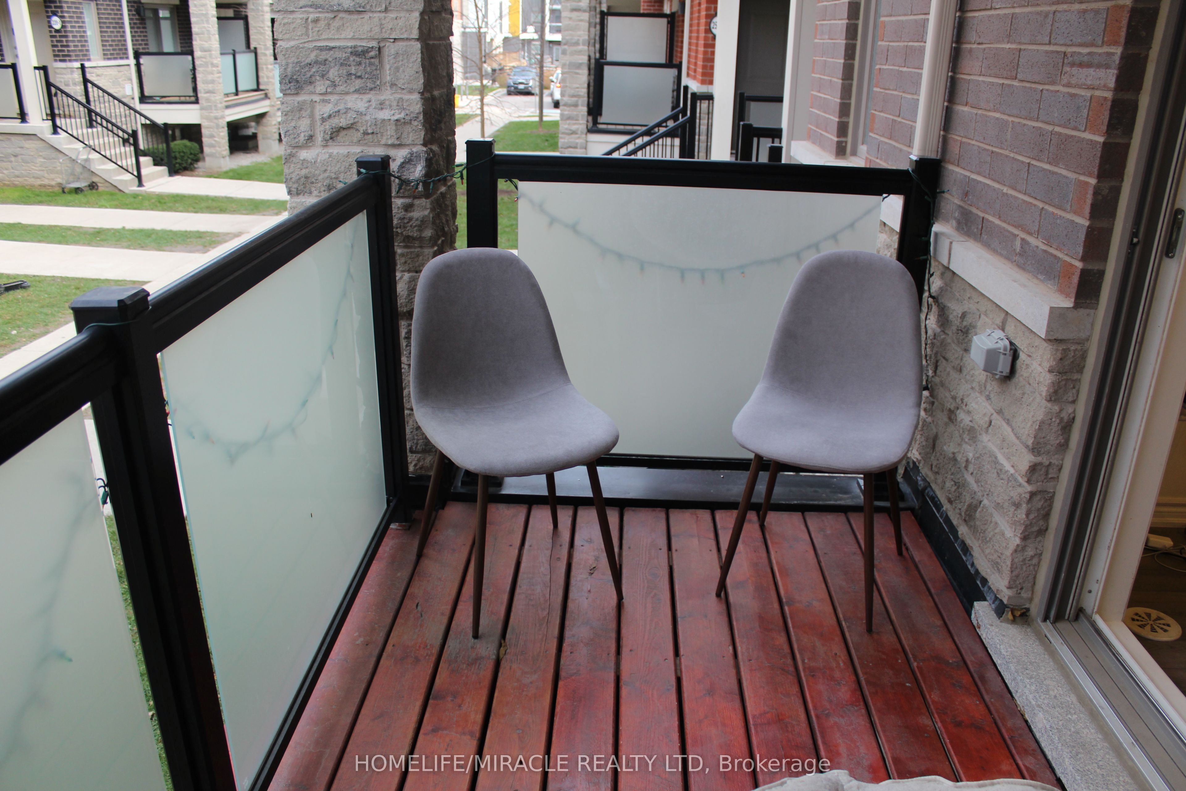 240 Lagerfeld Drive 5 Property Photo 5