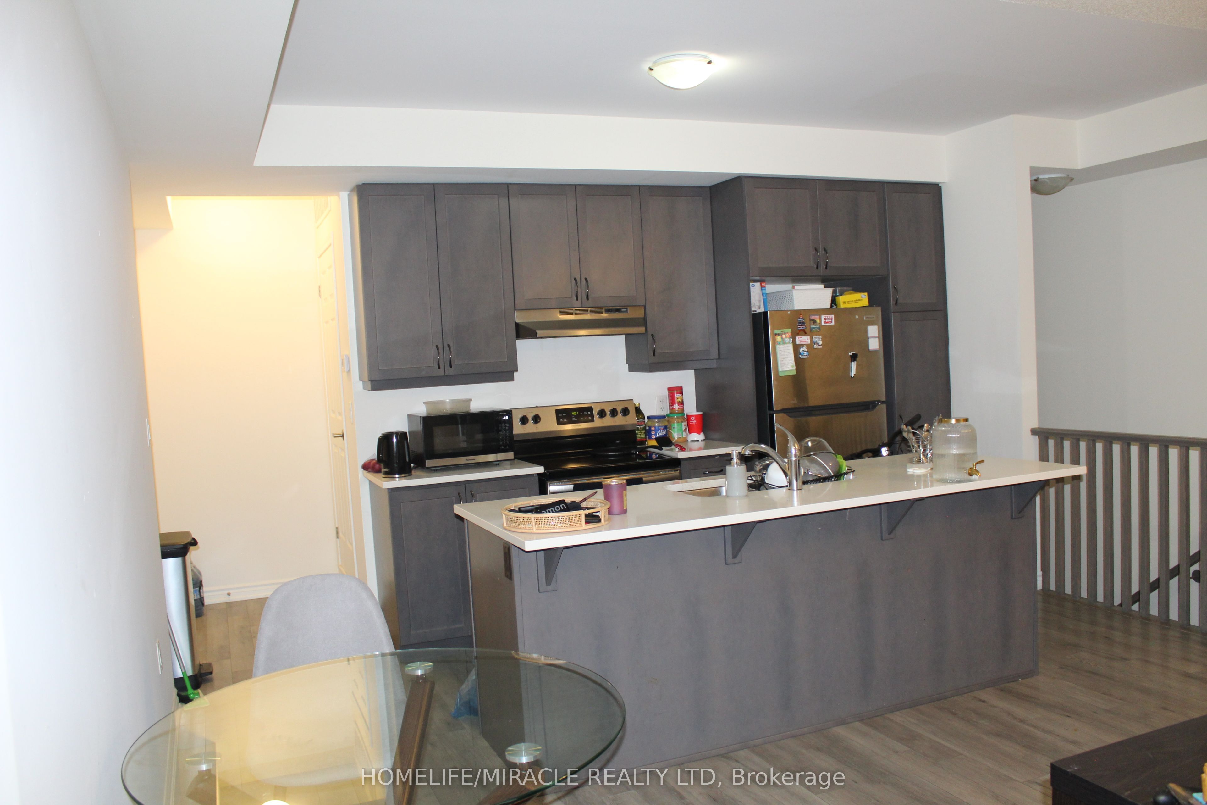 240 Lagerfeld Drive 5 Property Photo 10