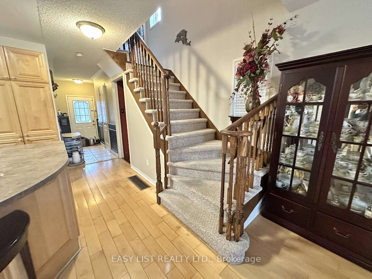 1104 Carding Mill Place Property Photo 10