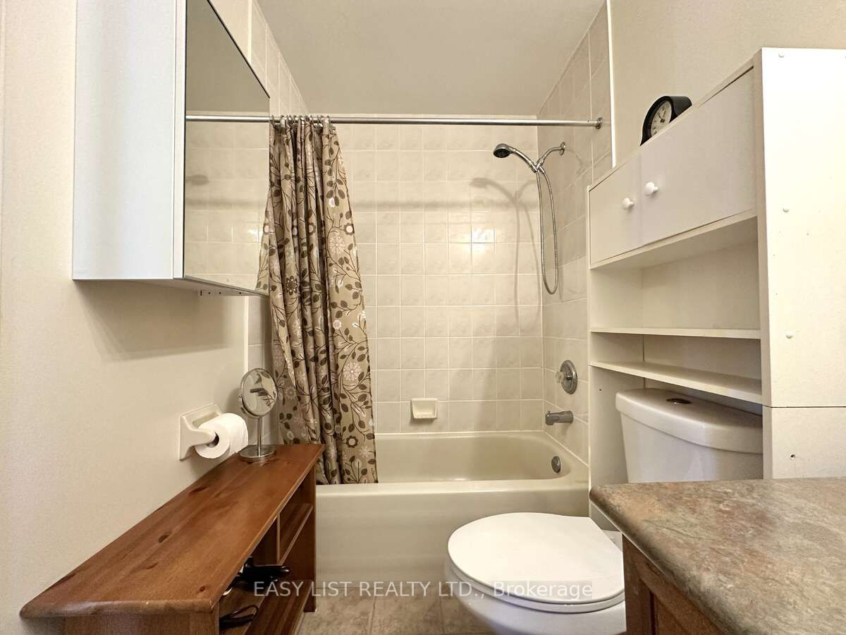 1104 Carding Mill Place Property Photo 25