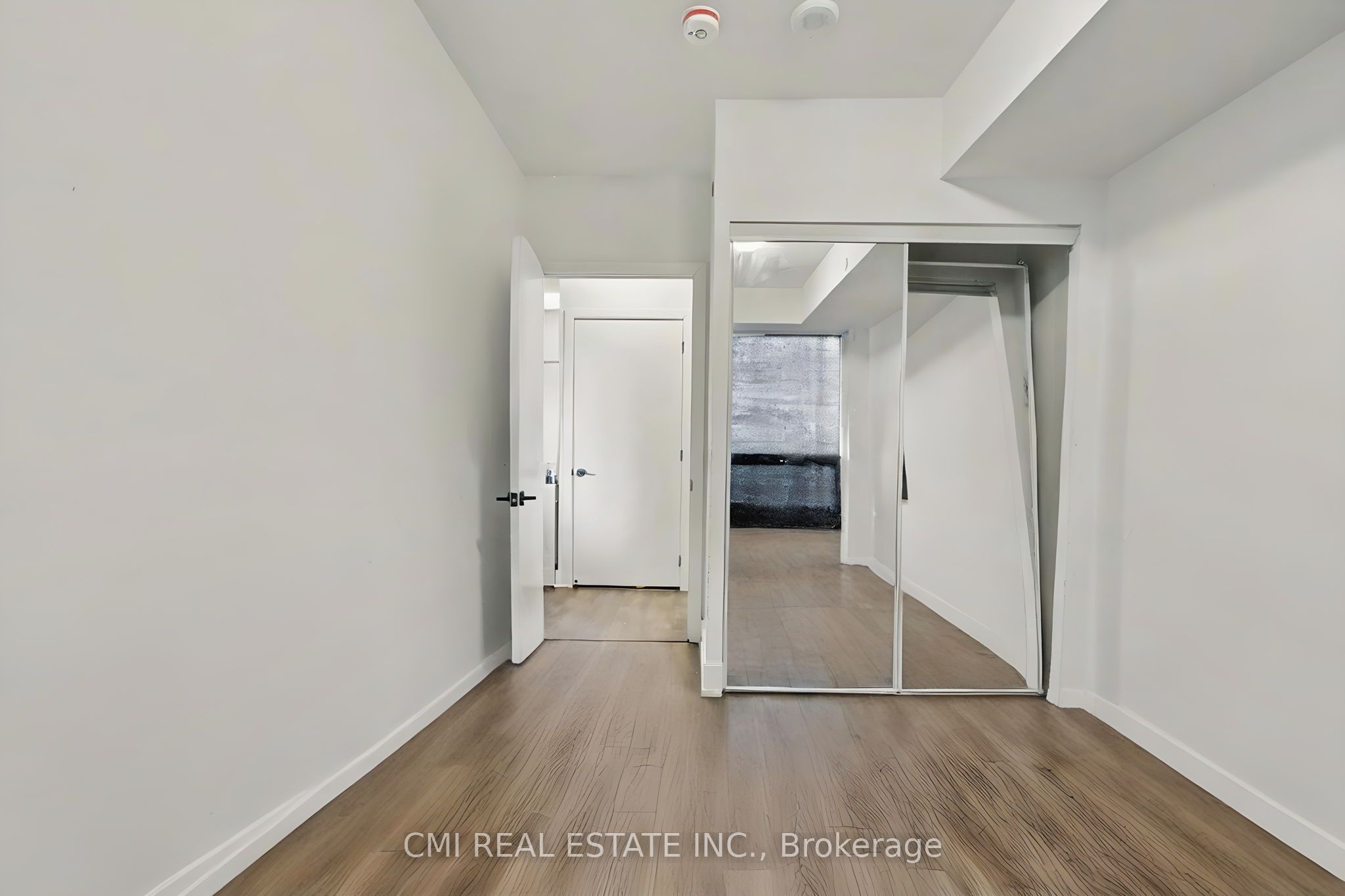 2450 Old Bronte Road 242 Property Photo 20
