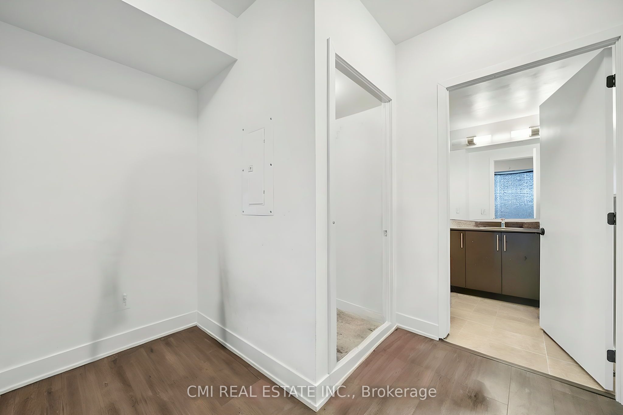 2450 Old Bronte Road 242 Property Photo 30