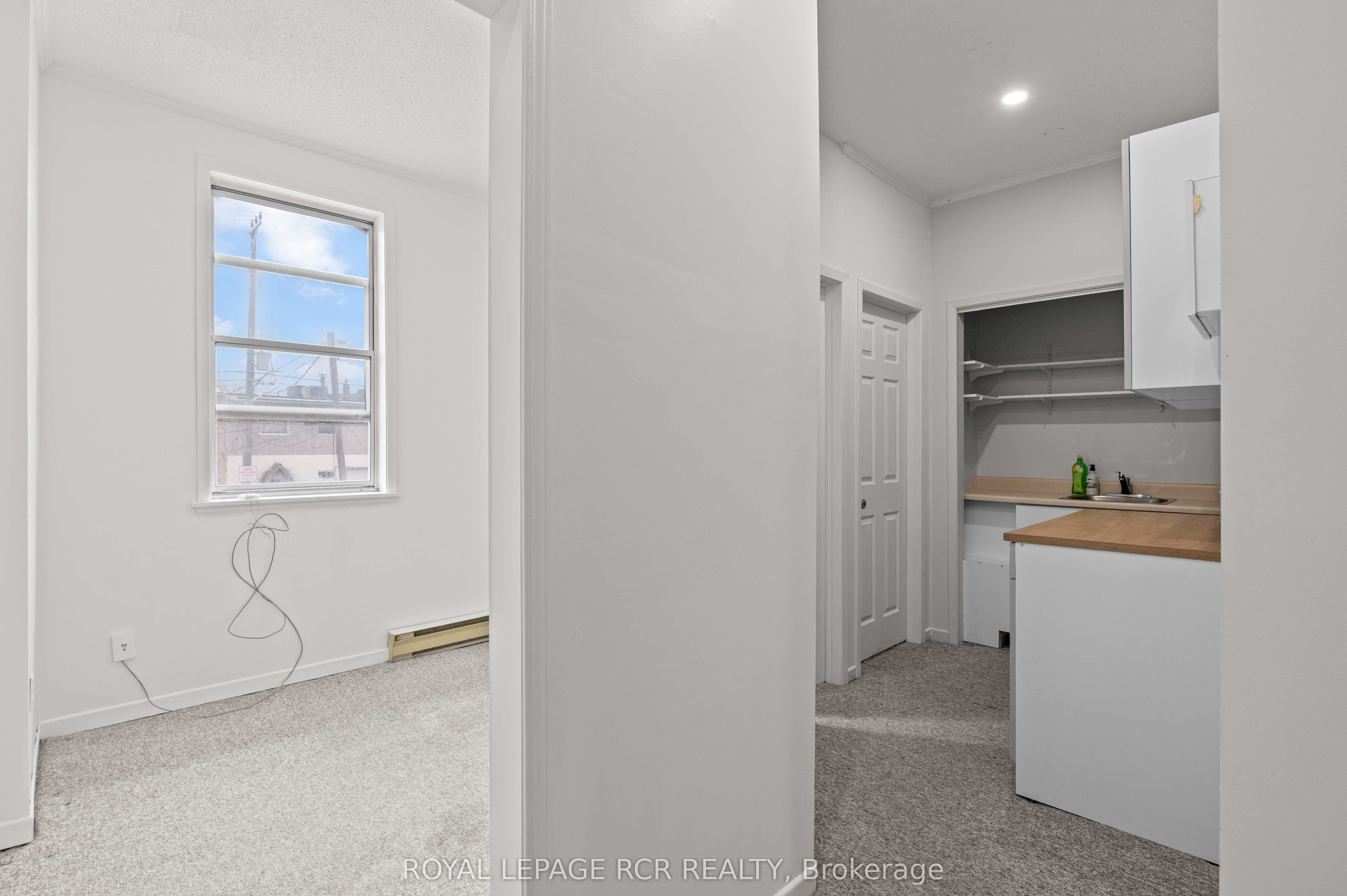 32 First Avenue 2 Property Photo 17